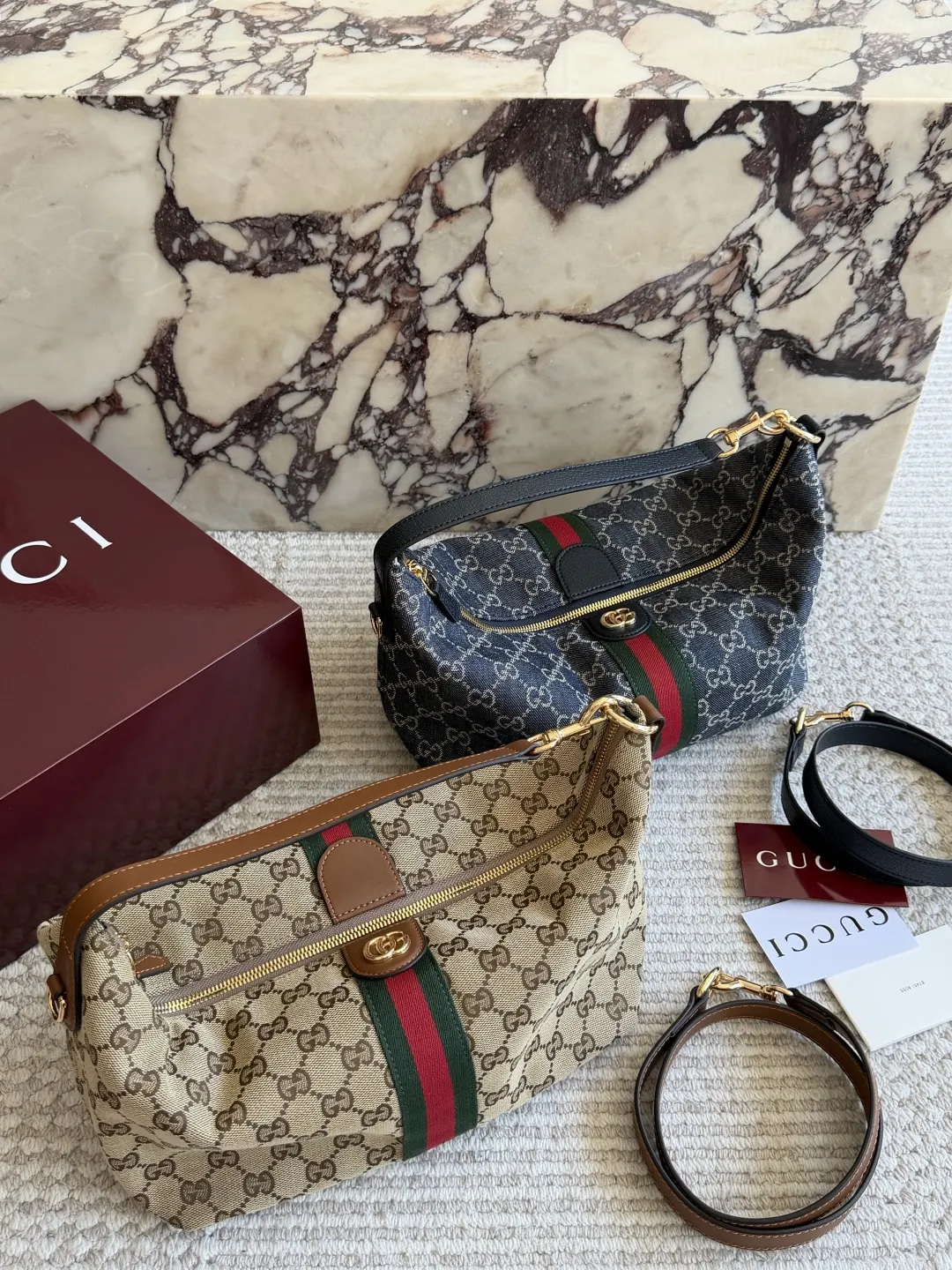 Gucci GG Supreme 老花相机包 单肩斜挎 斜挎包