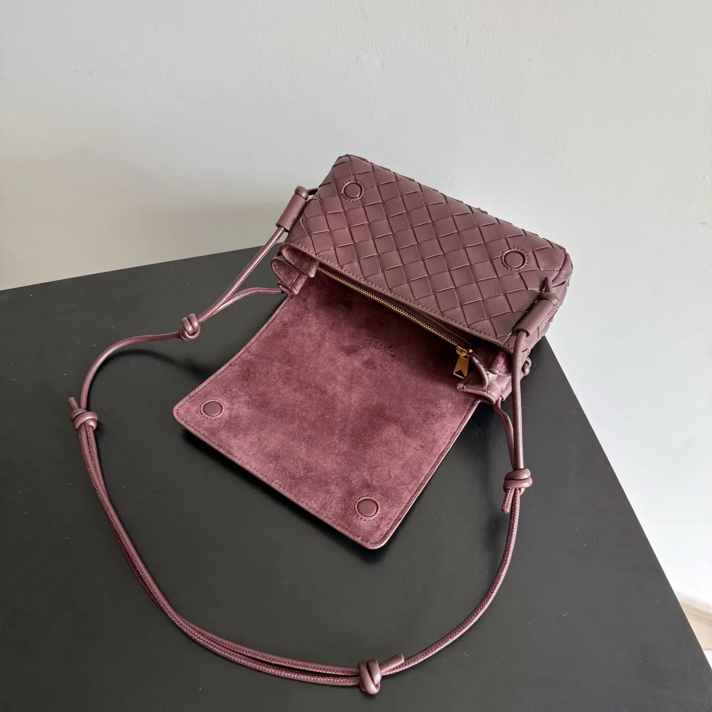 Bottega Veneta 手拿包 精致手拿款