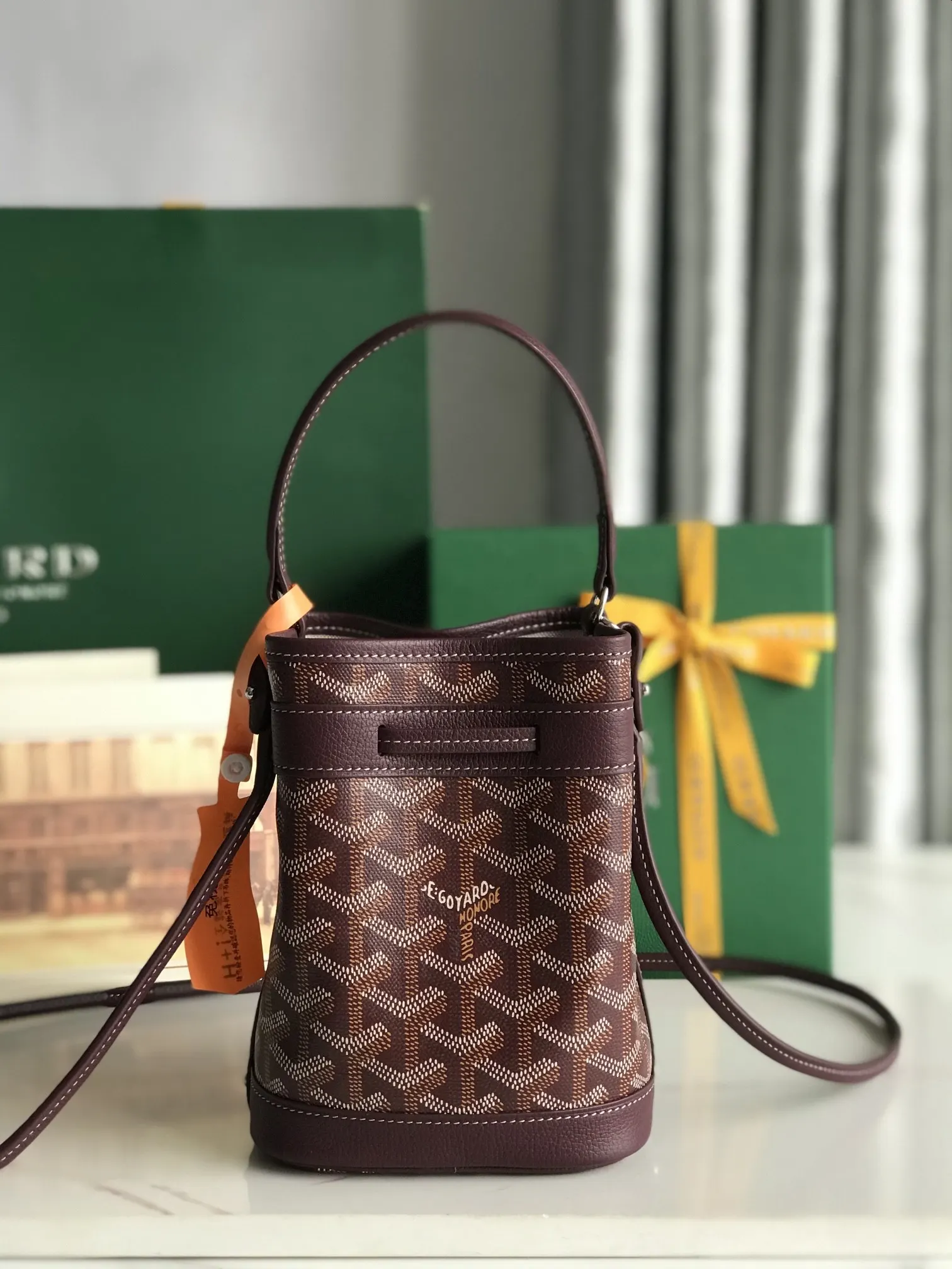 Goyard 皮革 × ×鼎鼎戈雅 水桶包 休闲水桶款