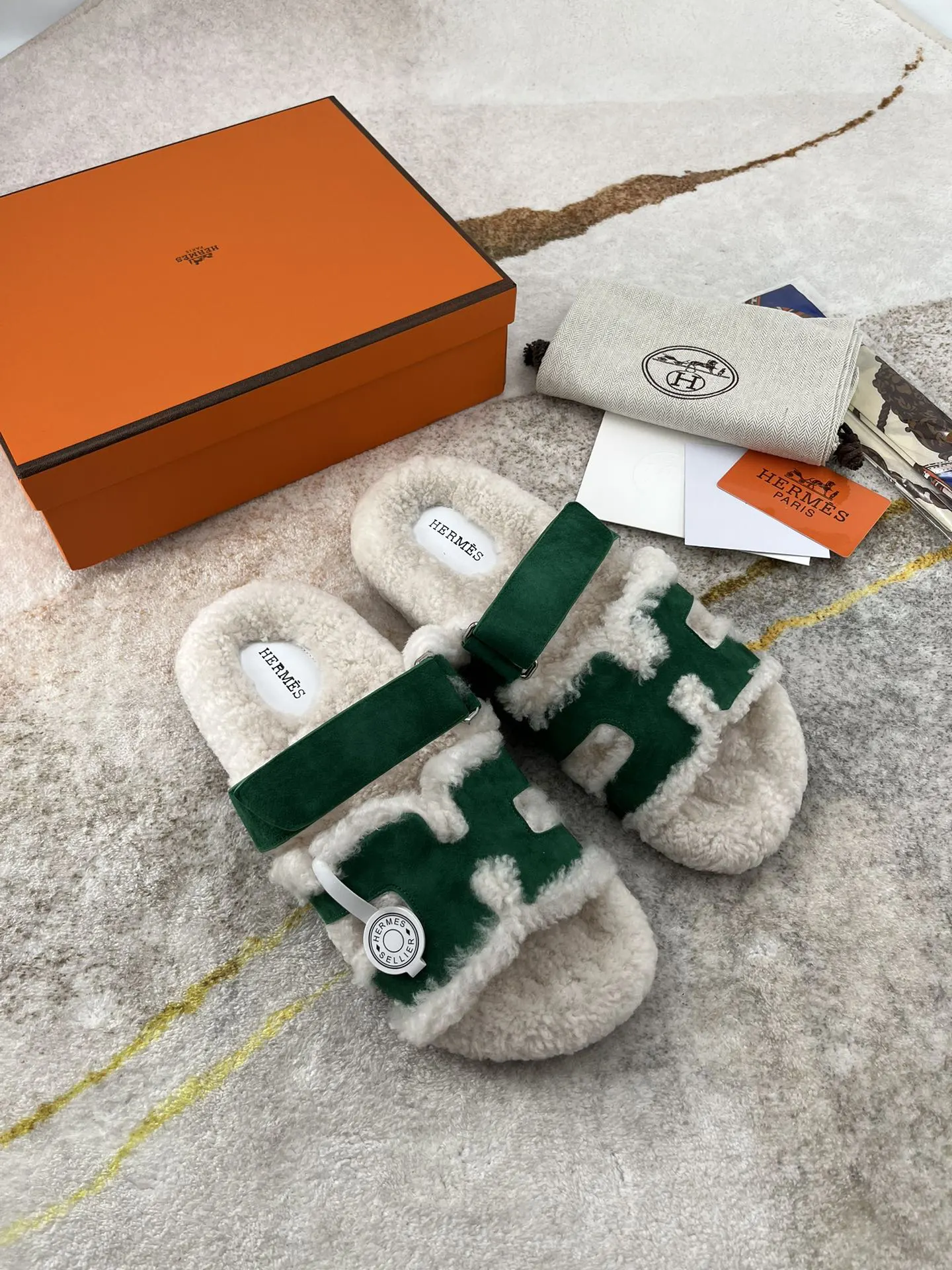 Hermès 最新 拖鞋 舒适