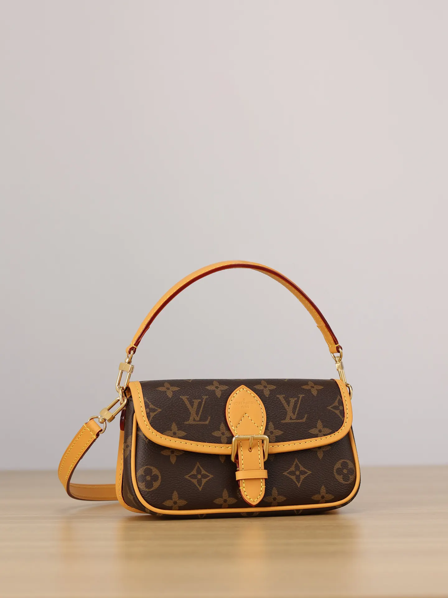 Hobo Shoulder Bag Vintage Leather