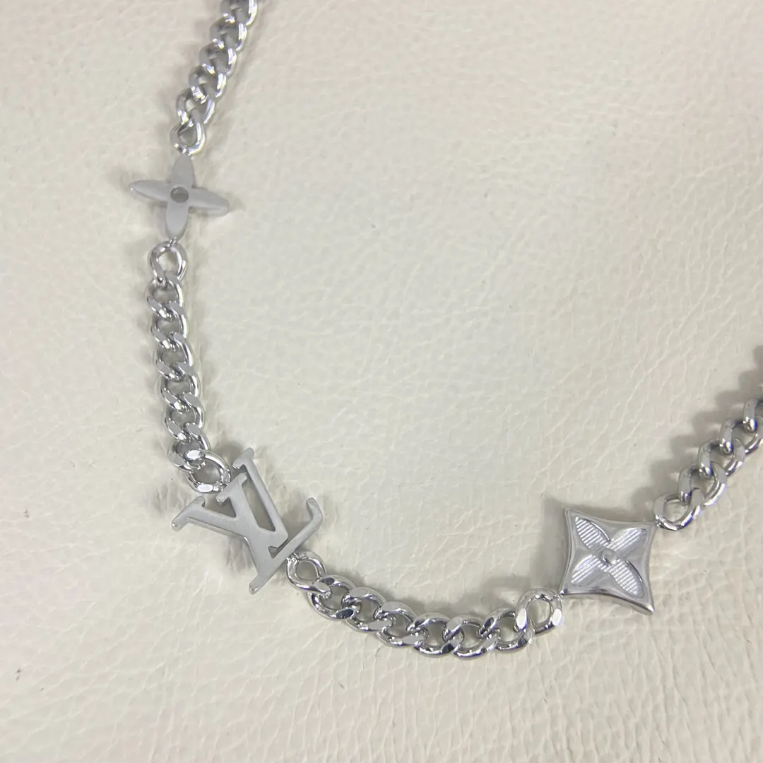Louis Vuitton Fashion Item