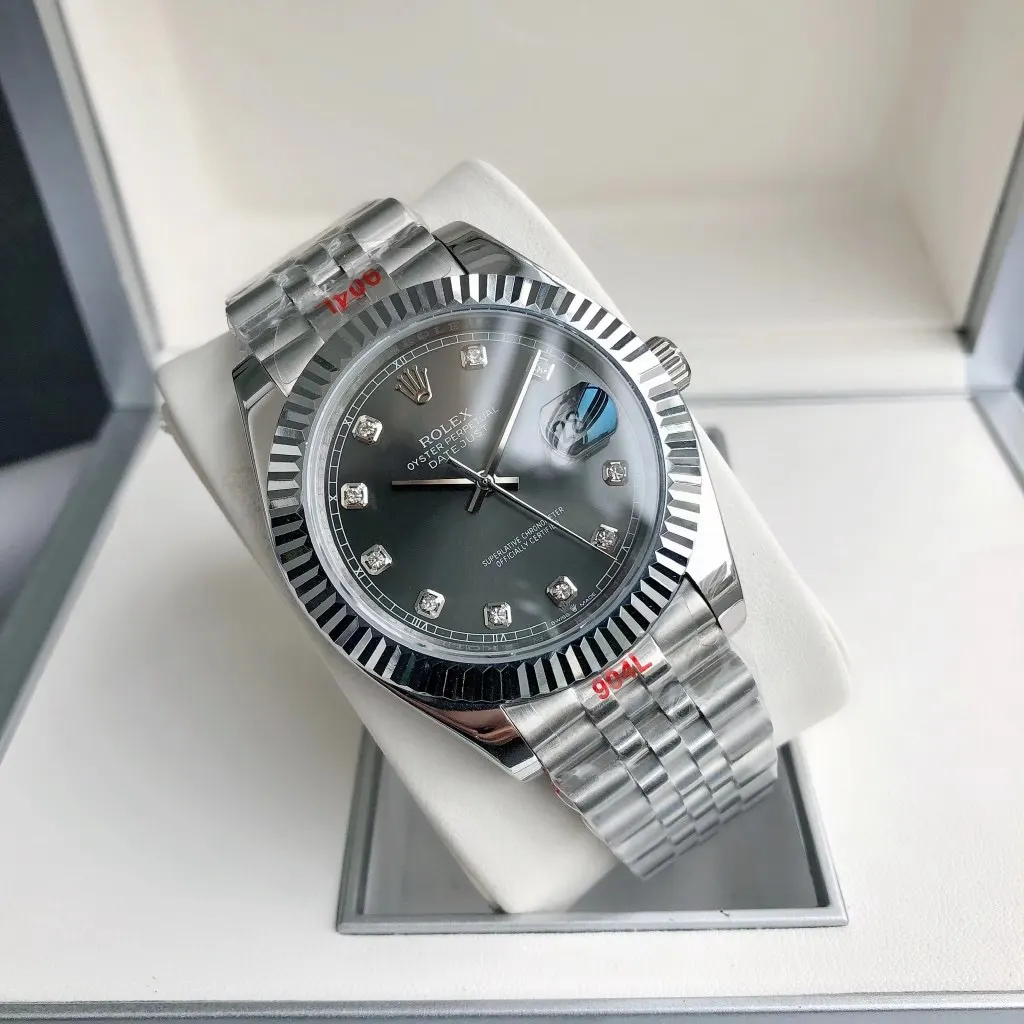 Rolex 一劳永逸 等着您 亮点一 继续秉承全新进口西铁城 手表 经典腕表款