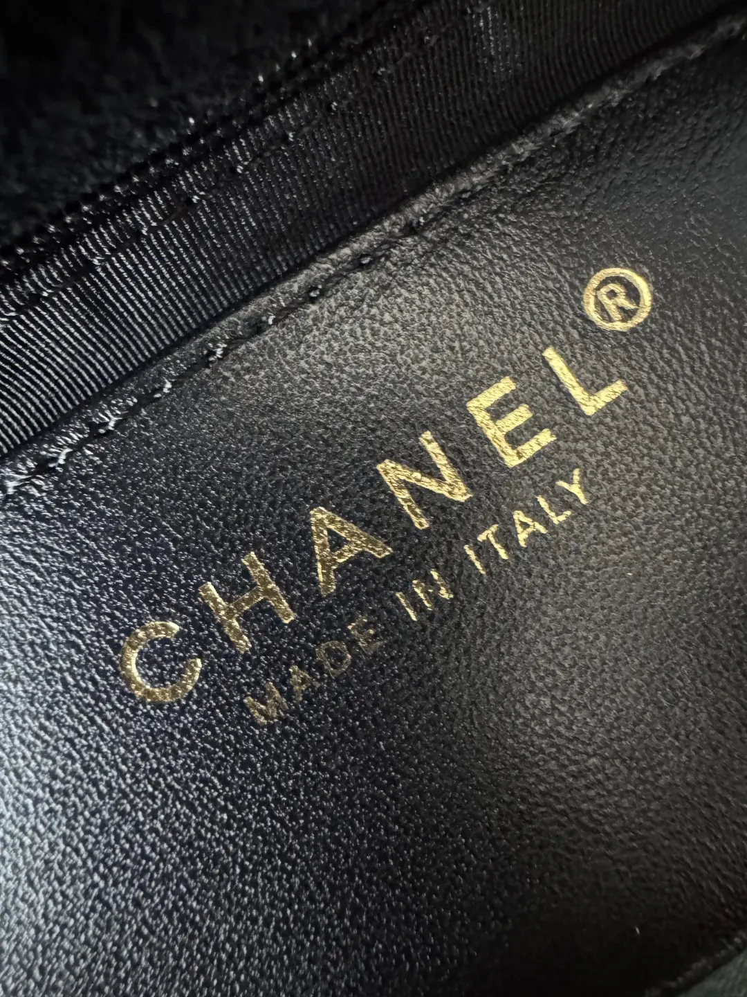 Chanel 麂皮翻蓋鏈條包 單肩斜挎