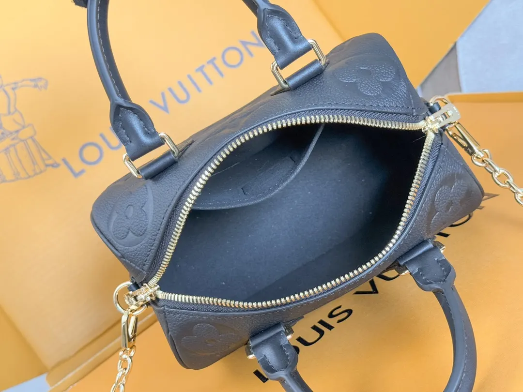 LV Speedy 牛皮 行李箱 旅行拉杆款 轻便出行款