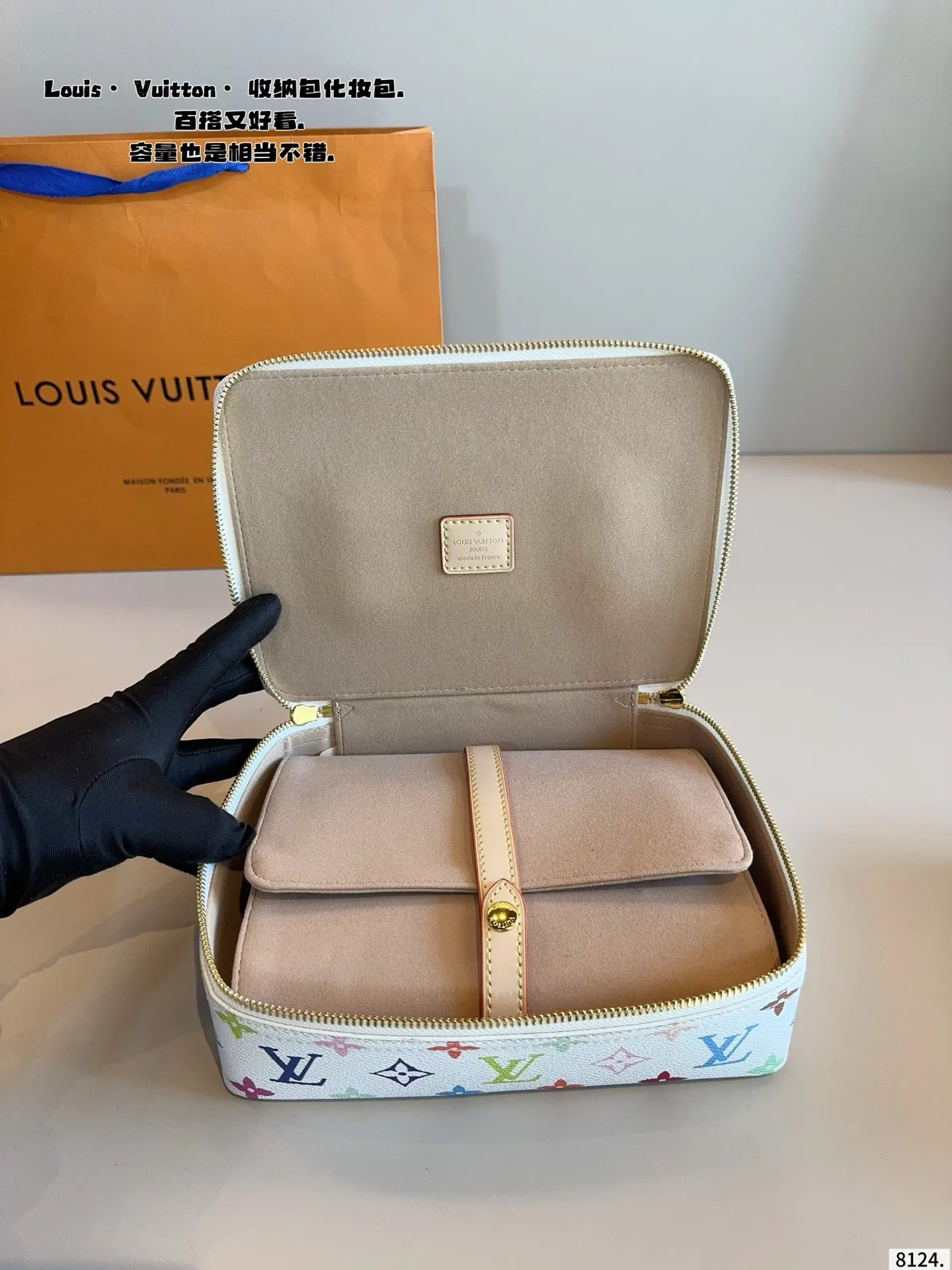 LV 牛皮 造型就是一个小箱子 非常復古有質感 收納包 旅行收納款(數字9) LV 牛皮 造型就是一个小箱子 非常復古有質感 收納包 旅行收納款(數字9)