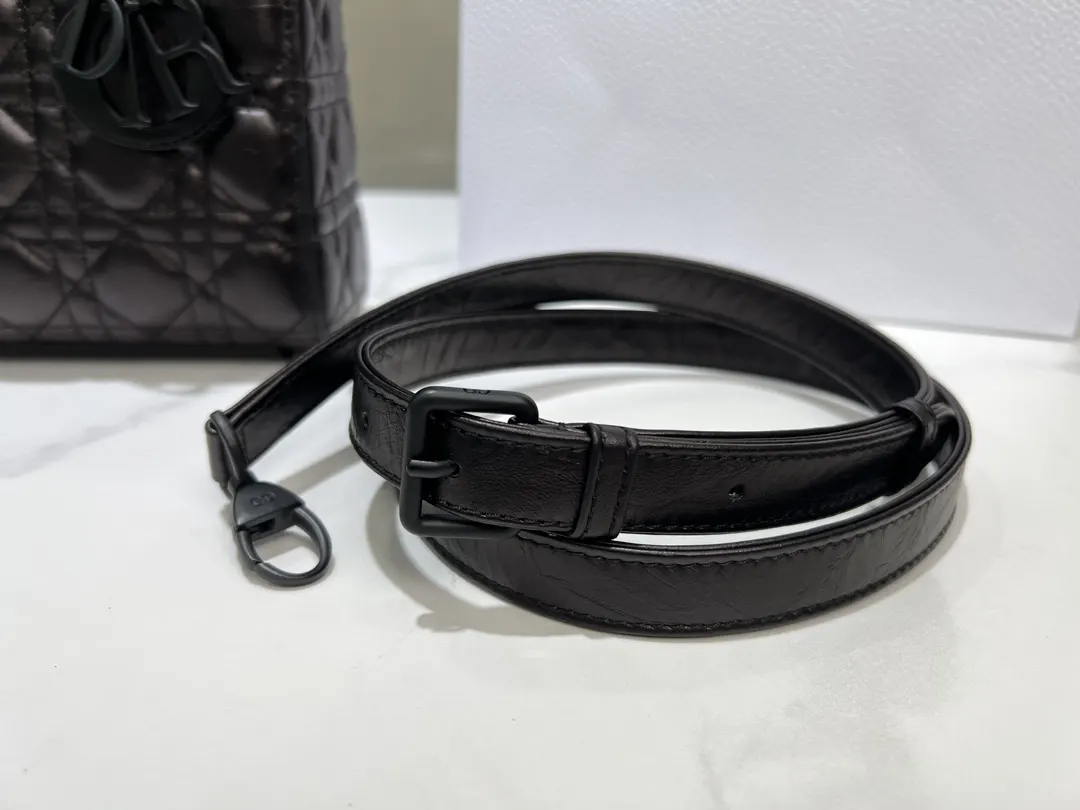 Dior 黑色 进口 油蜡皮戴妃包 四格 油蜡皮戴妃 收納包 旅行收納款