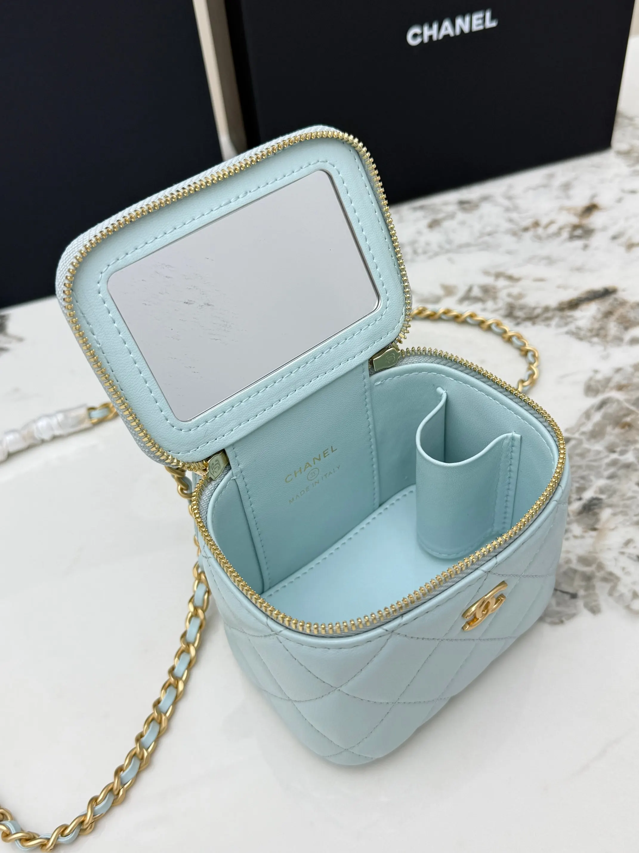 CHANEL 金色 羊皮 鏈條包 精致鏈條款