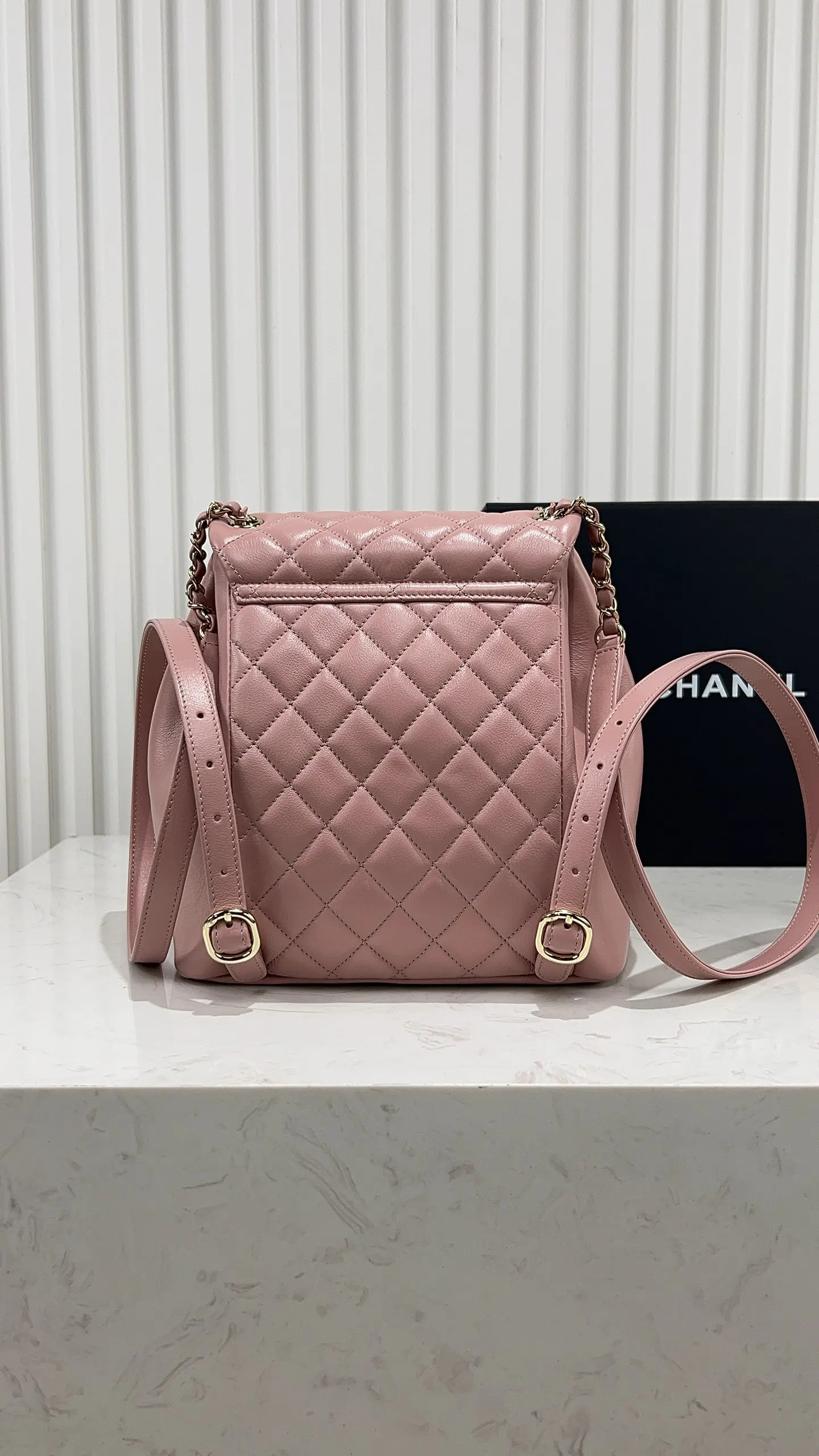 CHANEL 粉色 小牛皮 雙肩包 实用雙肩款