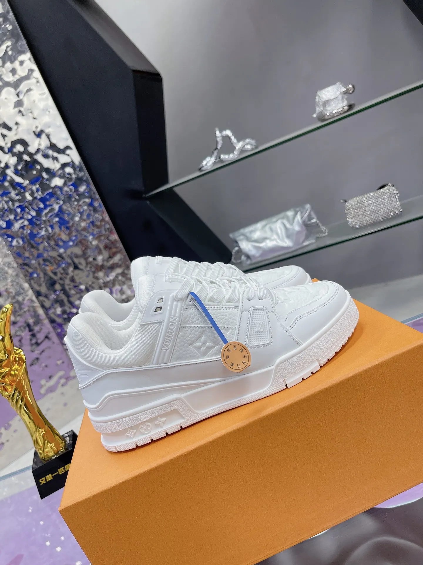Louis Vuitton 运动鞋