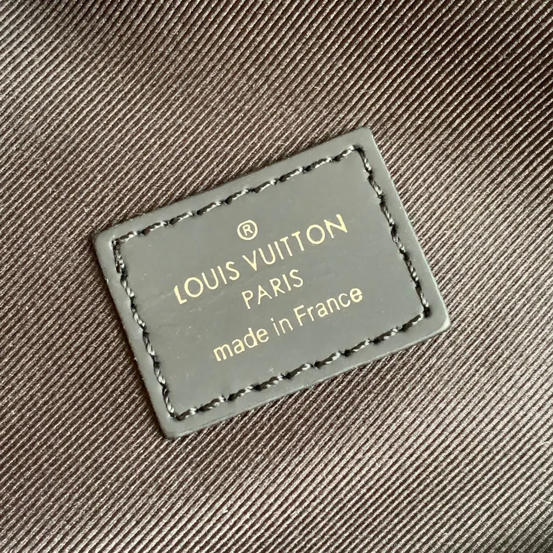 LV 免税版 专供 皮料是法国 手工 双肩包 实用双肩款