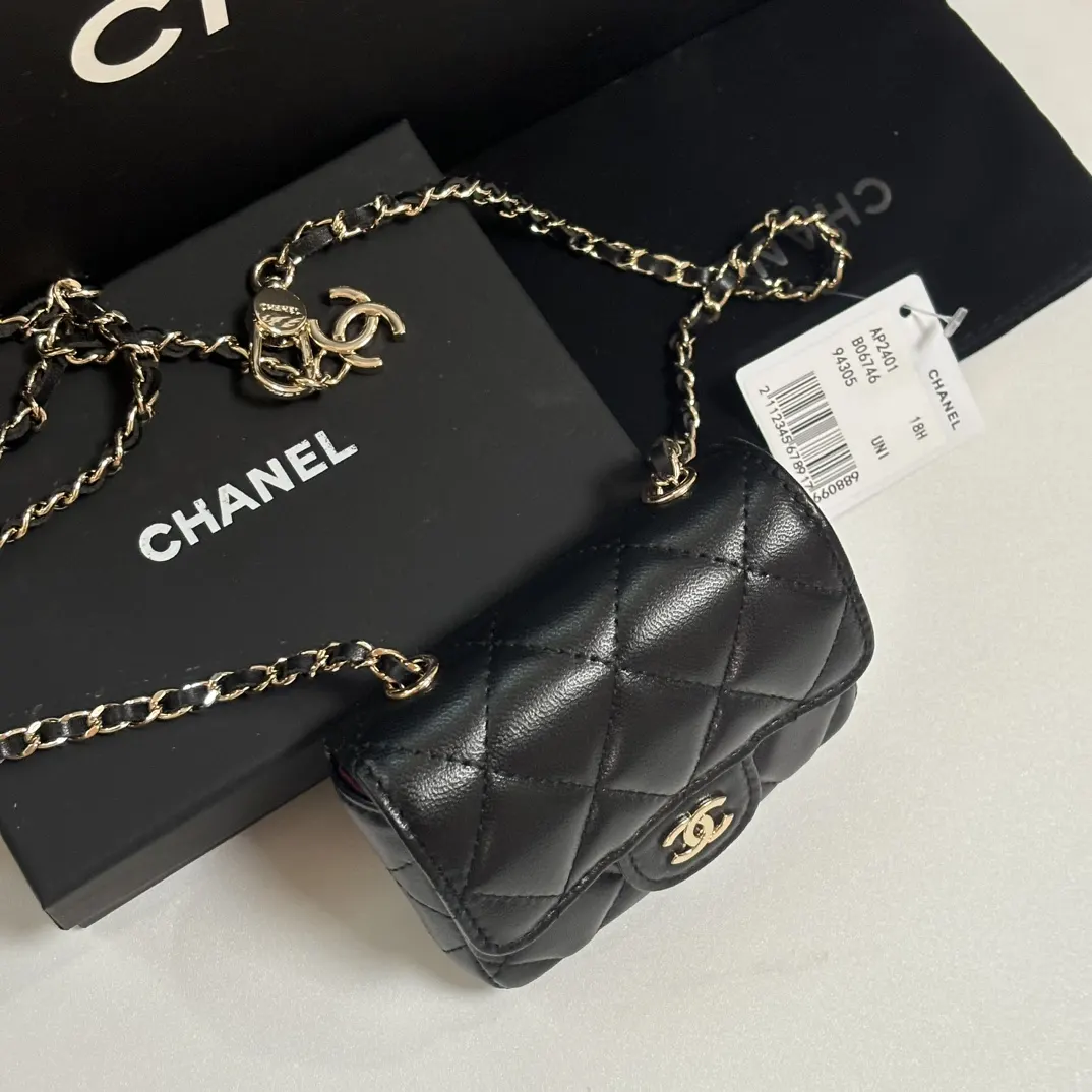 Chanel 黑色牛皮链条包 礼盒