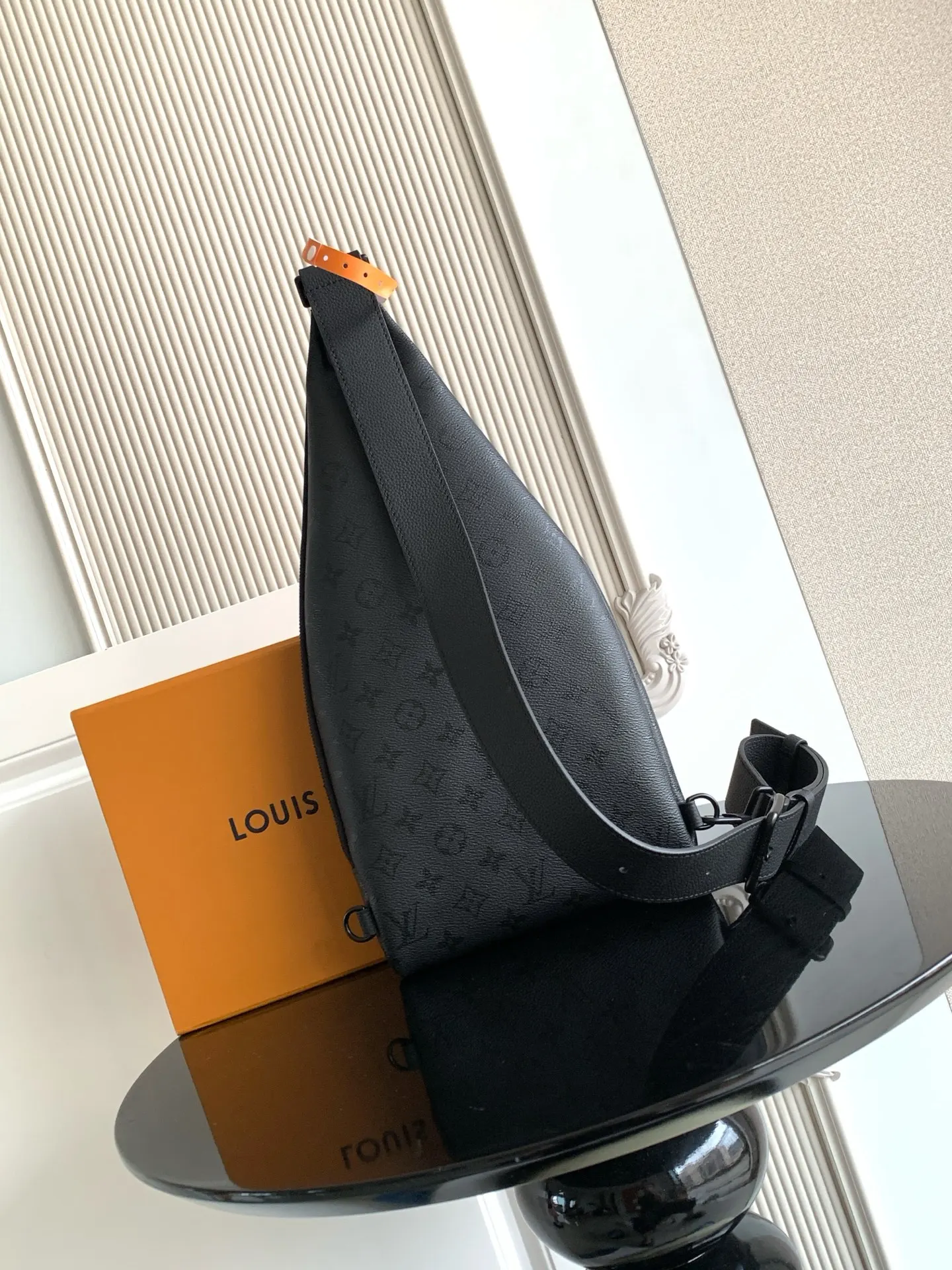 LV Black Triangle Shoulder Bag Image 3 LV Black Triangle Shoulder Bag Image 3