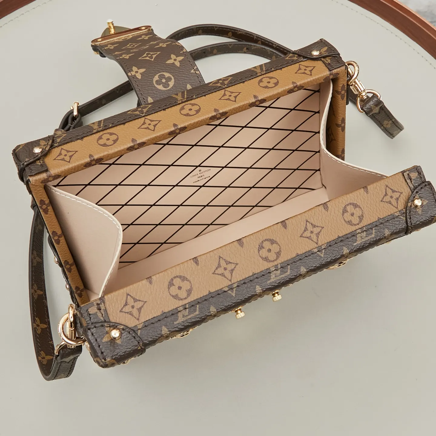 LV 牛皮 手拿包 精致手拿款