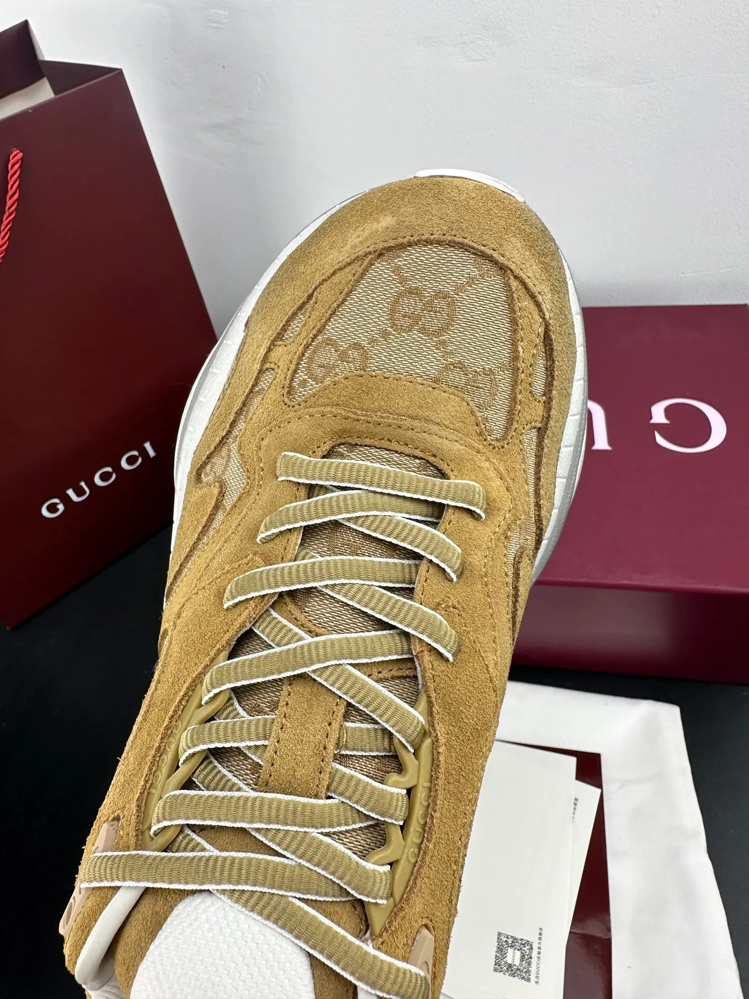 Gucci Logo休闲运动鞋 百搭款