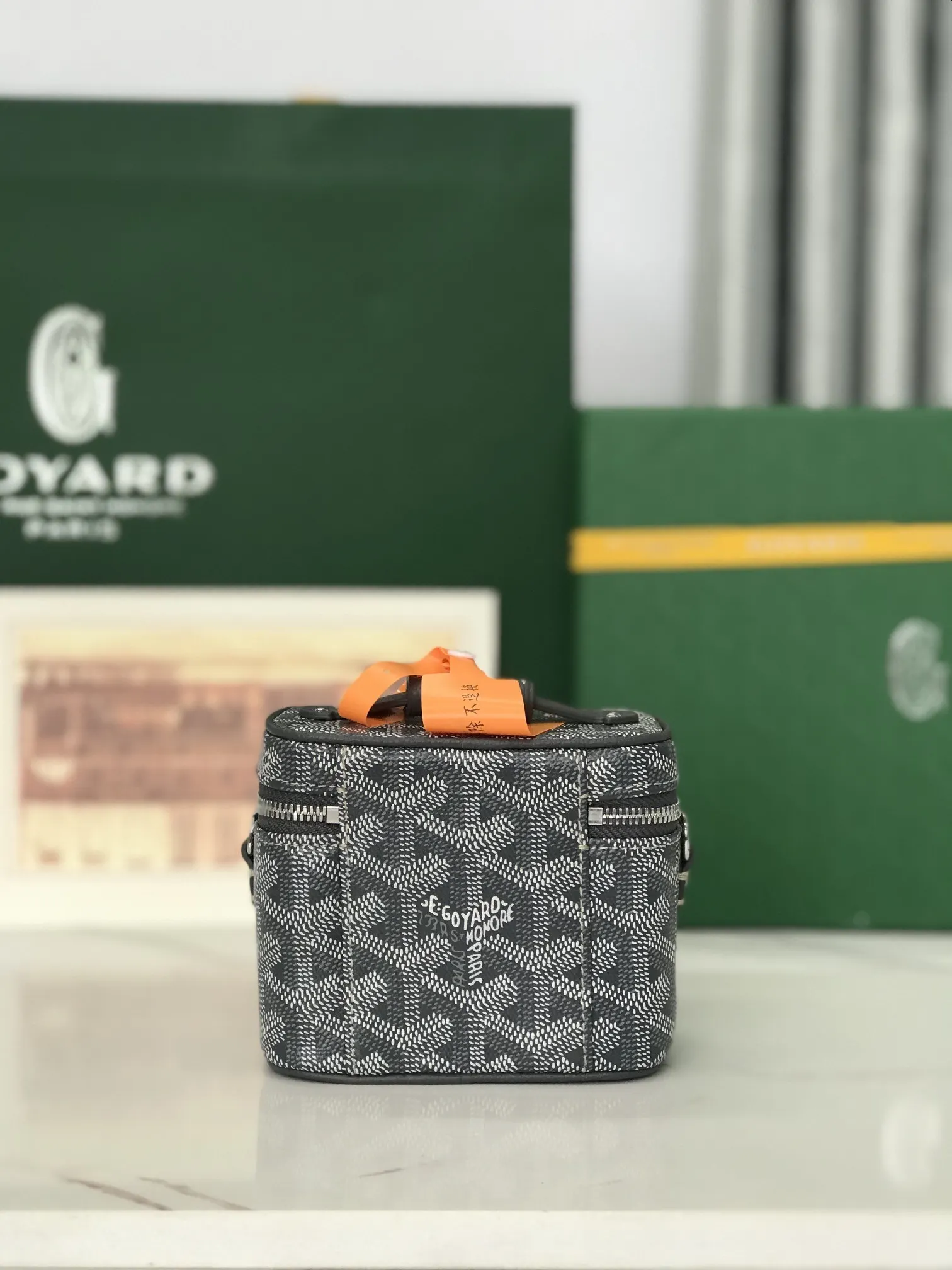 Goyard 斜背包 輕便斜挎款
