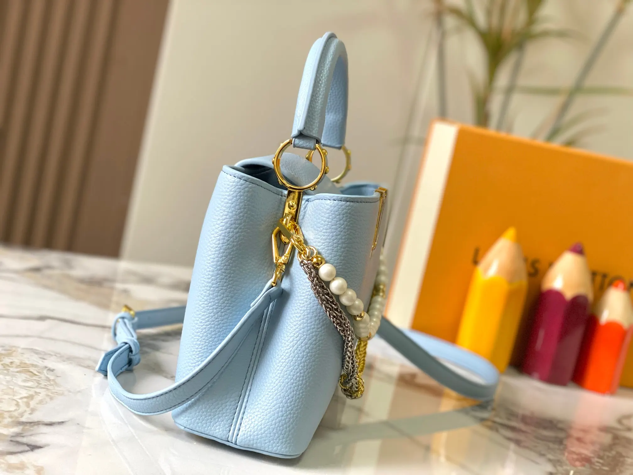 Chain Bag Leather