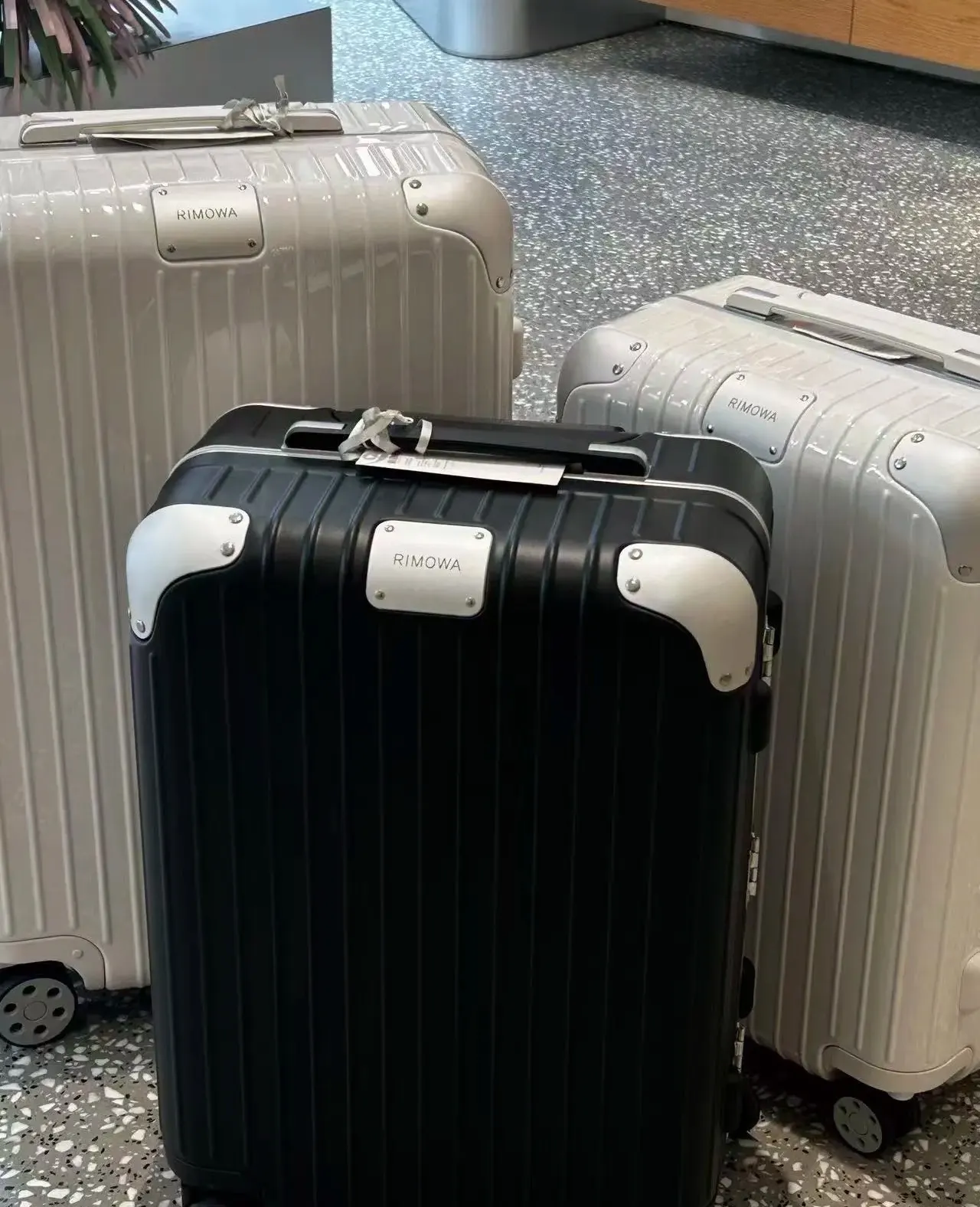 Hybrid 全系列 3寸 黑 行李箱 旅行拉杆款 輕便出行款