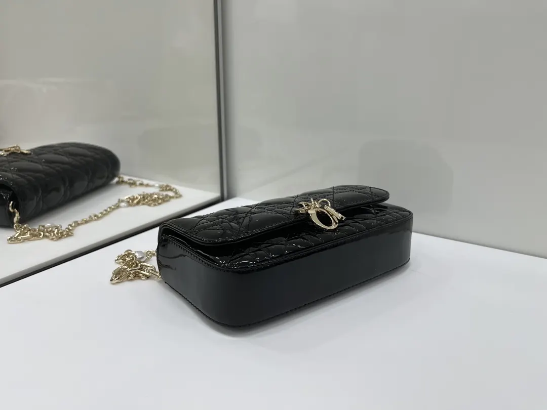 Dior Chain Bag Leather