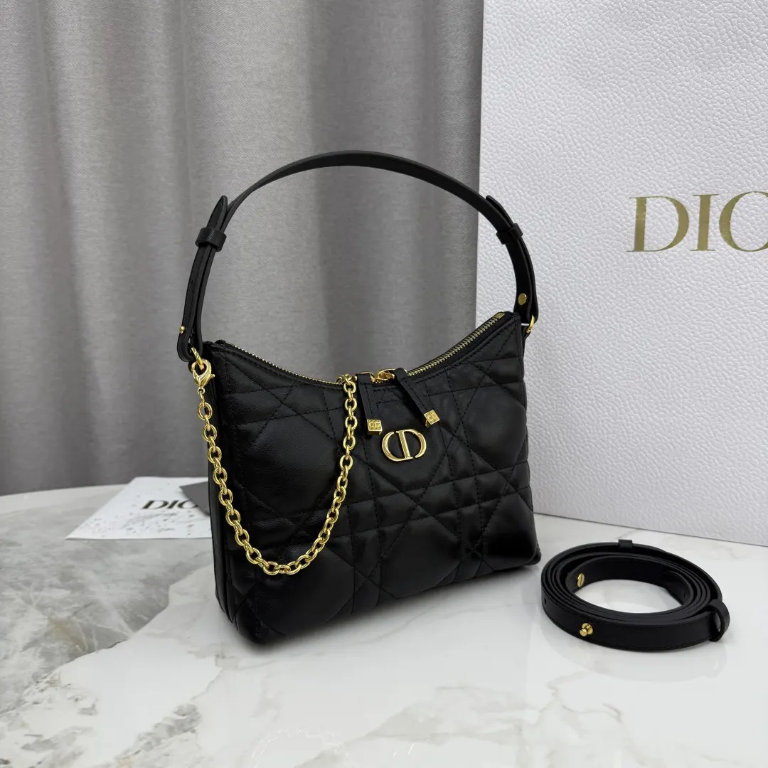 Dior Caro 黑色羊皮链条包 精致斜挎款