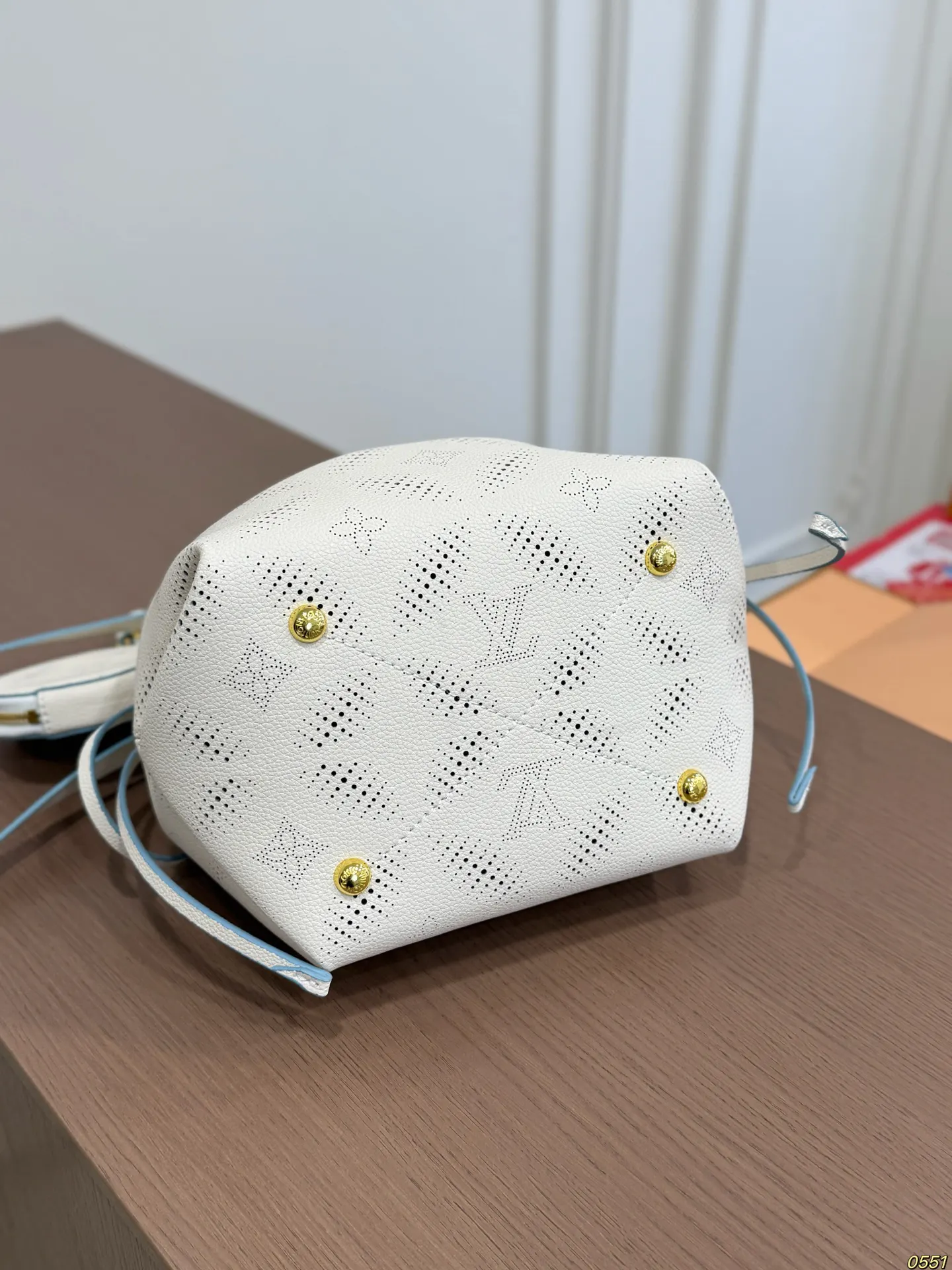 Louis Vuitton Bucket Bag Casual