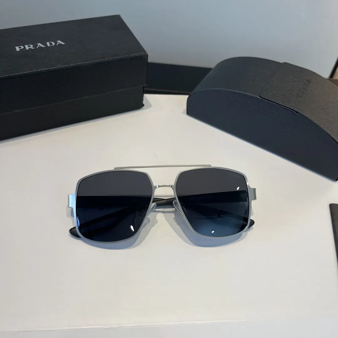 Prada 太阳眼镜 时尚遮阳 太阳镜