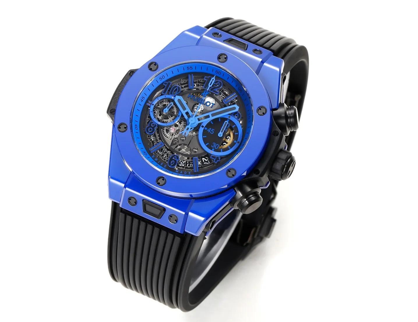 批 全新突破 彩色陶瓷问世 HUBLOT 宇 手錶 經典腕表款