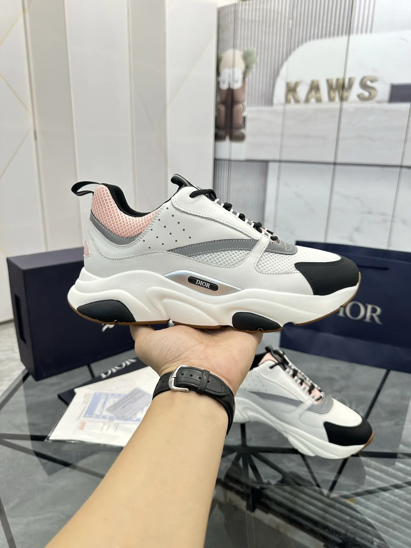 Dior B22 白黑拼色牛皮休闲鞋