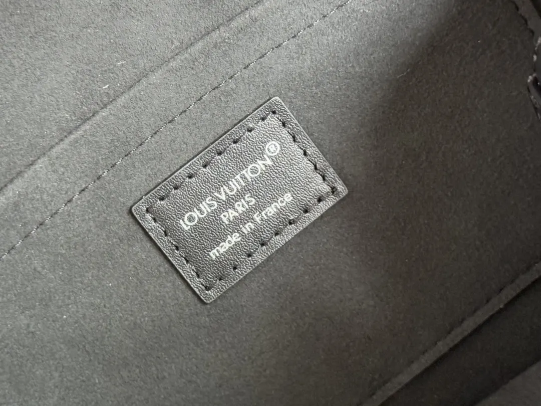 Chain Bag Leather