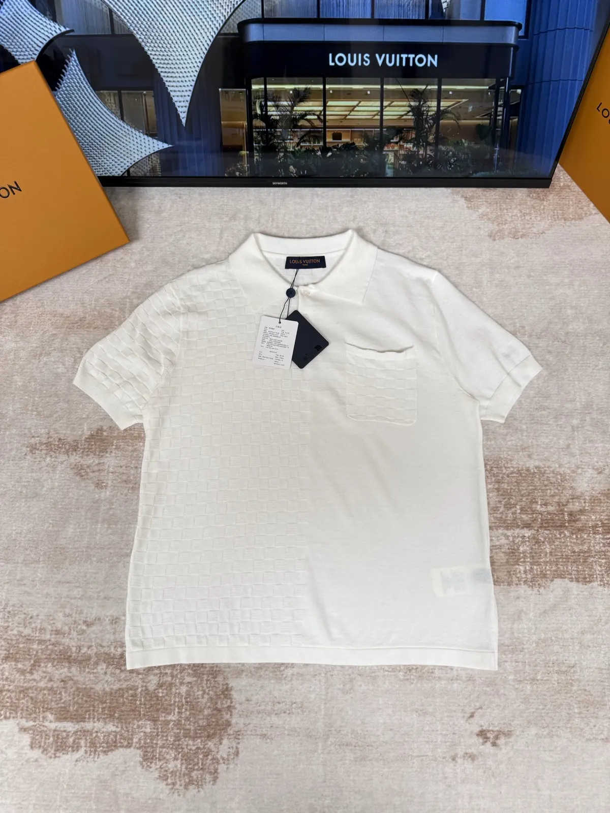 LV 白色 服饰单品｜ORBUYBAG 岚奢包高端时尚精品