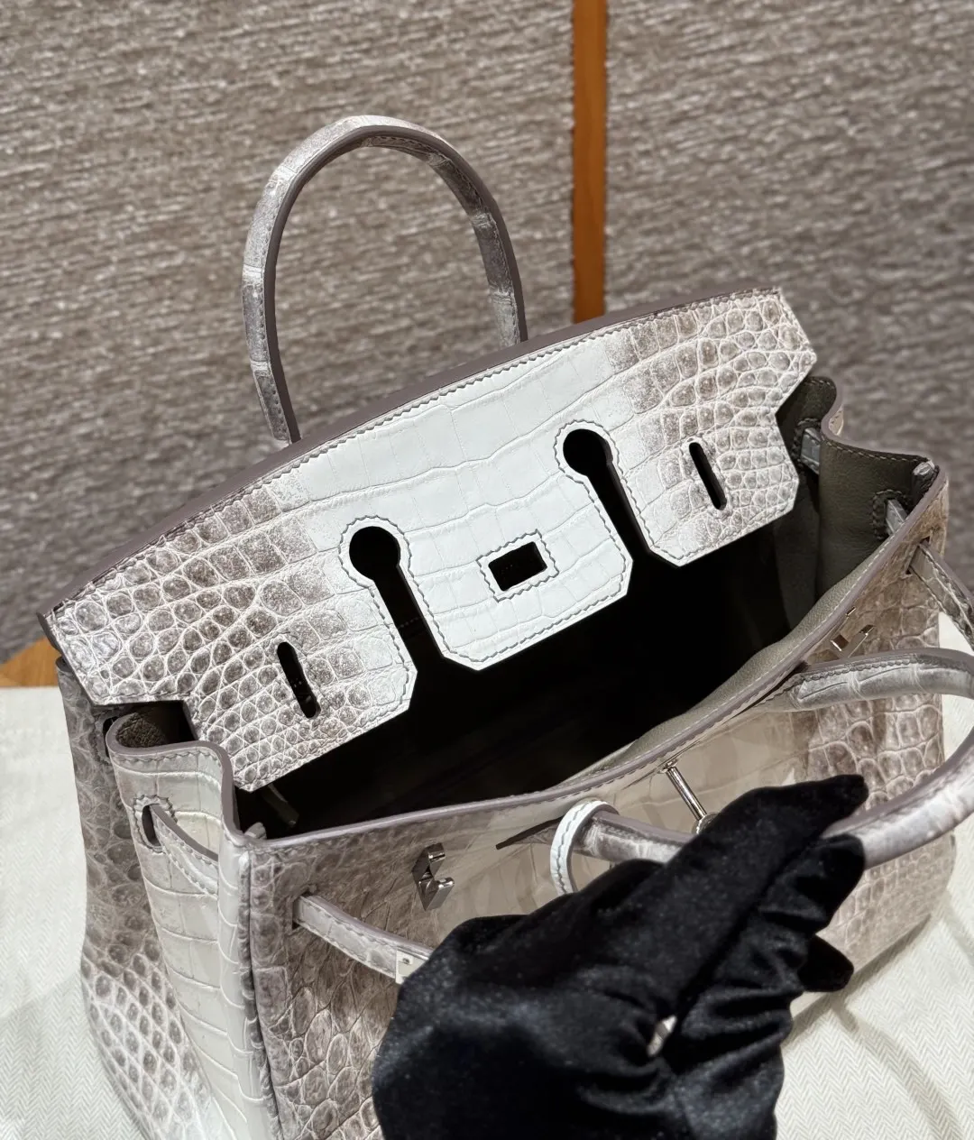 Hermès Birkin 喜马拉雅鳄鱼纹压 鳄鱼纹牛皮 手提包 13cm