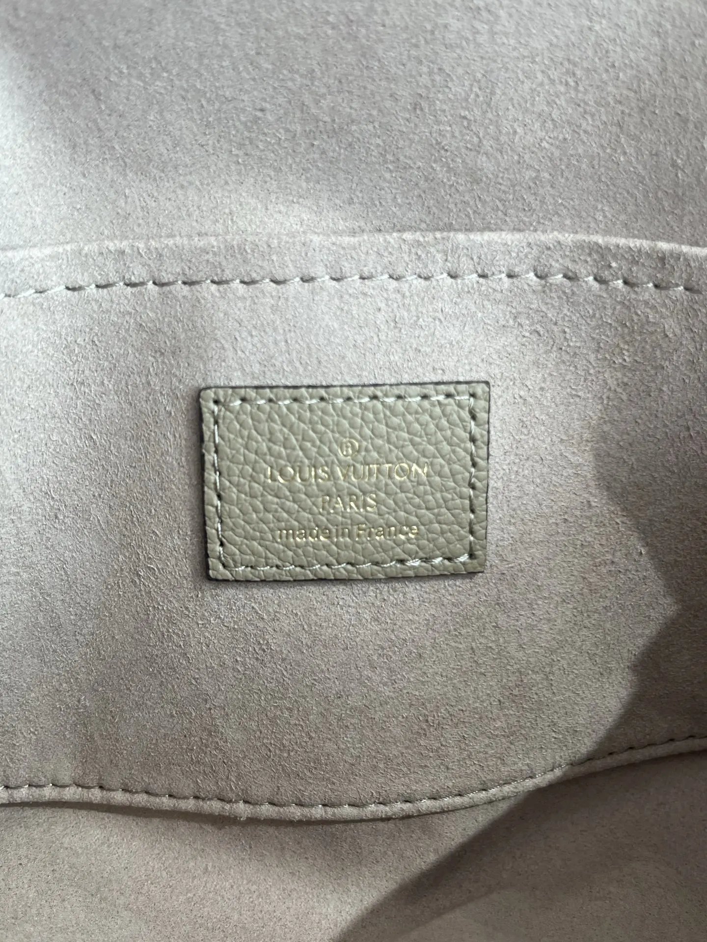 LV M64064 黑色 老花 单肩包 实拍款02 精选款