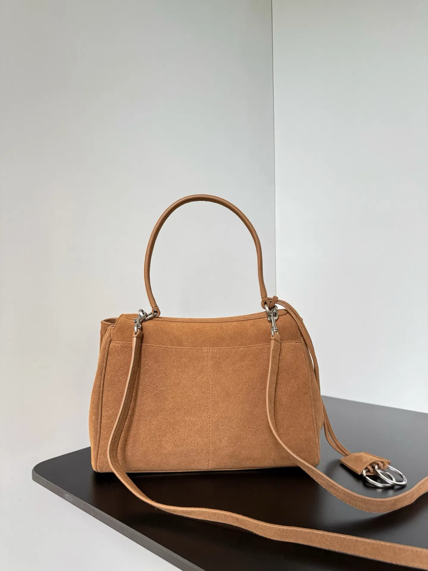 Balenciaga Rodeo 腋下包 簡約腋下(數字2) Balenciaga Rodeo 腋下包 簡約腋下(數字2)