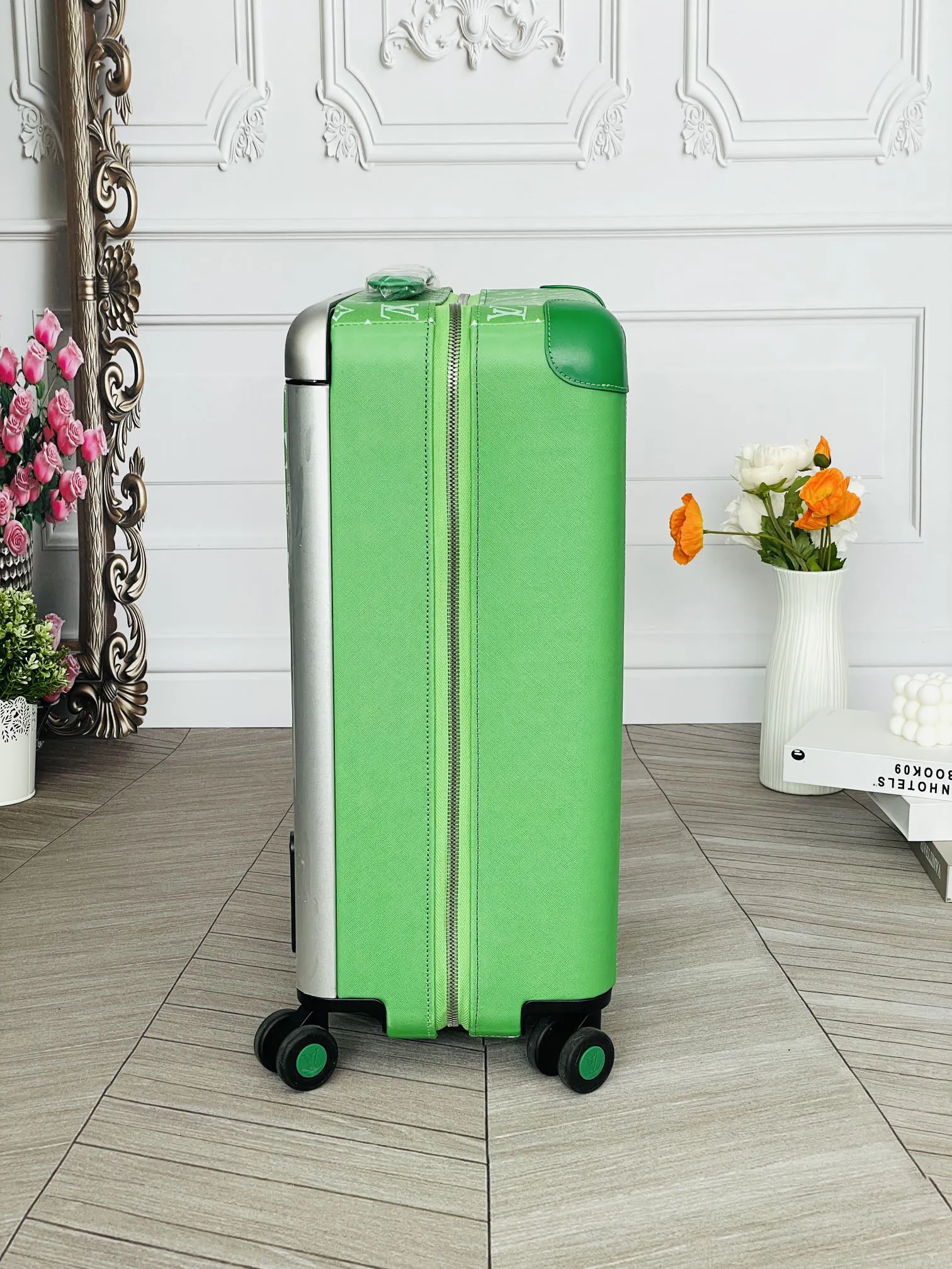 LV 老花 帆布 行李箱 旅行拉杆款 輕便出行款