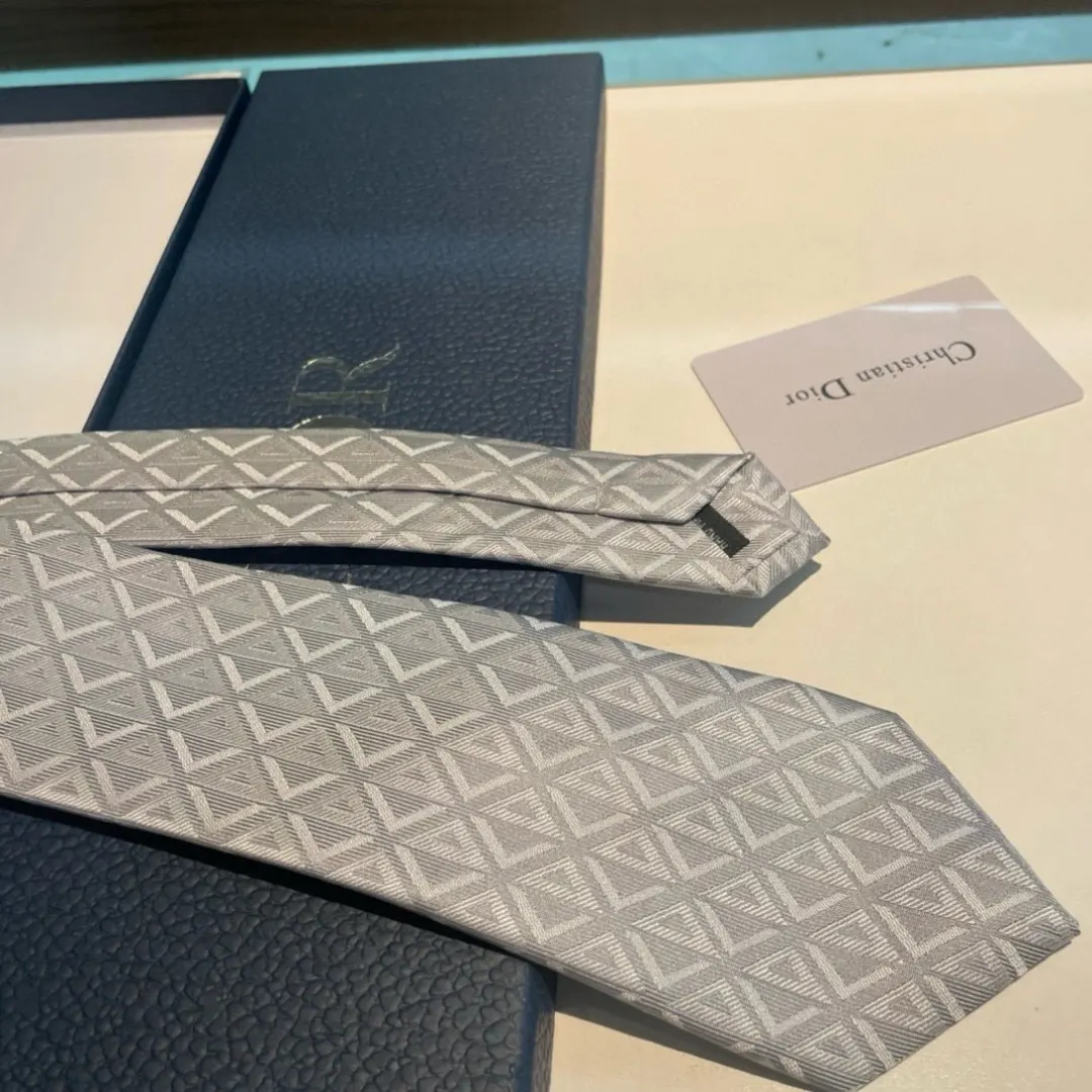 Dior Geometric Pattern Tie Gift Box