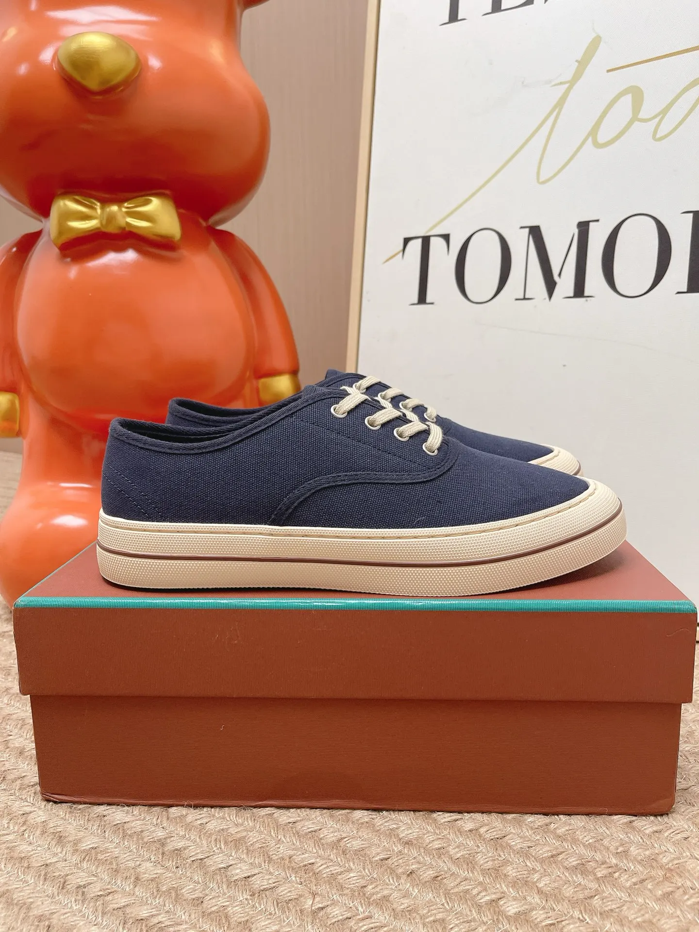 Loro Piana Sneakers Casual Versatile Image 3 Loro Piana Sneakers Casual Versatile Image 3