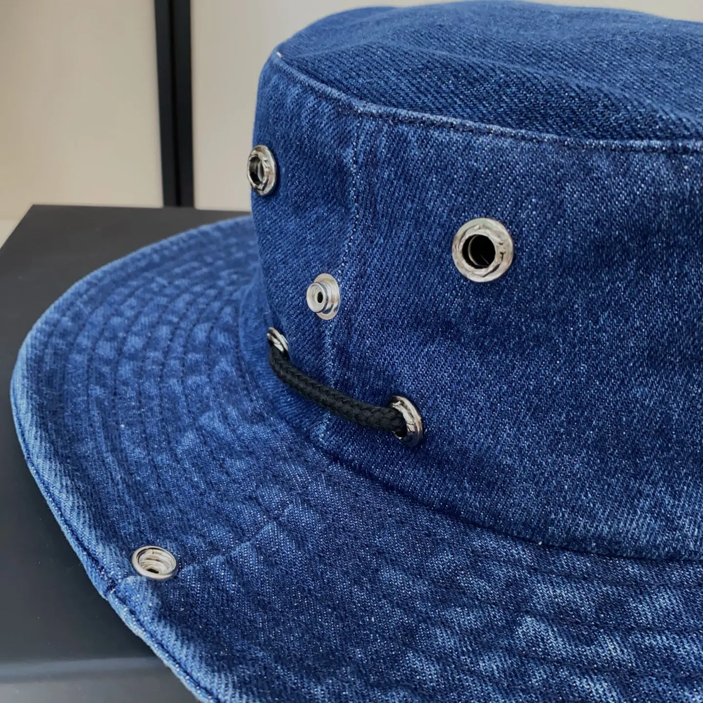 Fashion Item