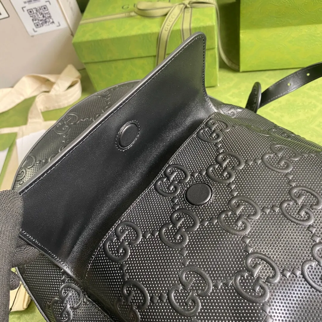 黑色 皮革 厂价 雙肩包 实用雙肩款
