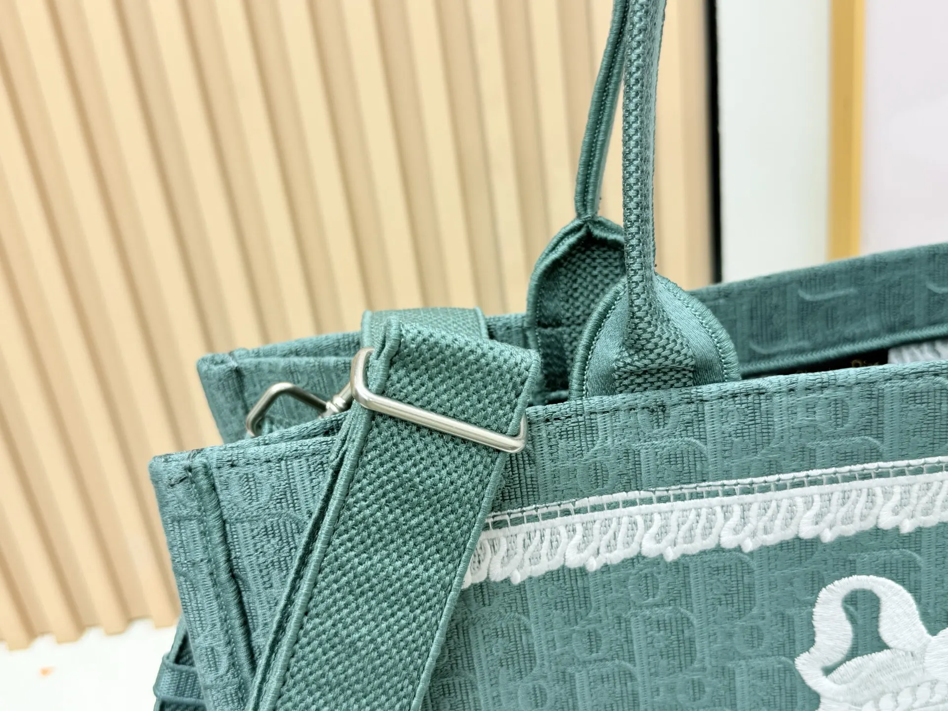Dior Book Tote 托特包 大容量托特款