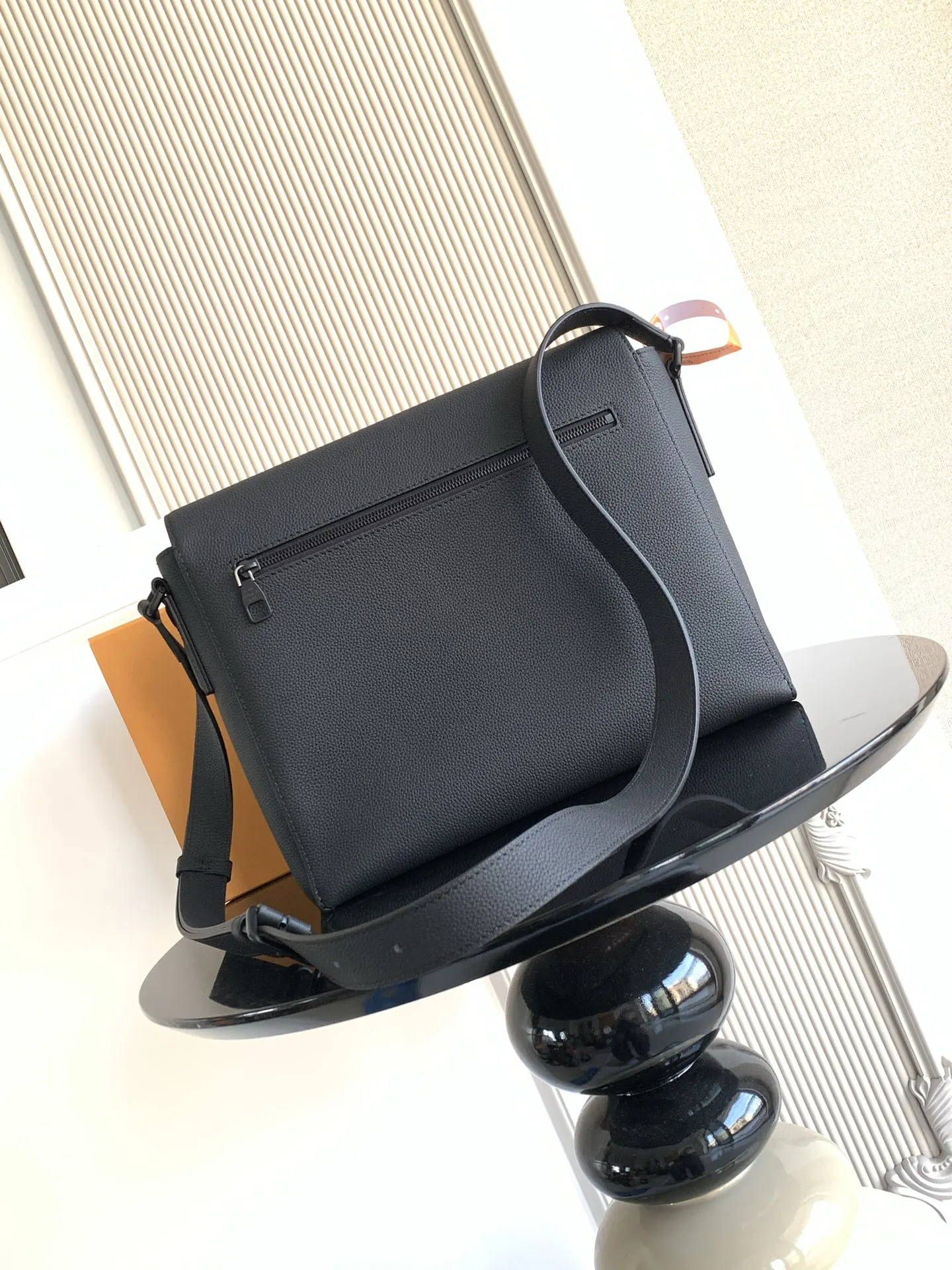 LV Black Embossed Chain Crossbody Bag Image 3 LV Black Embossed Chain Crossbody Bag Image 3