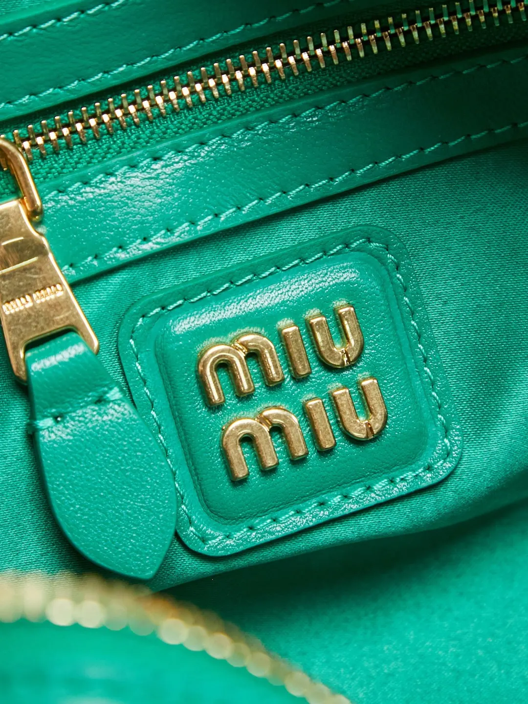 Miu 綠色 羊皮 手提包 通勤手提款