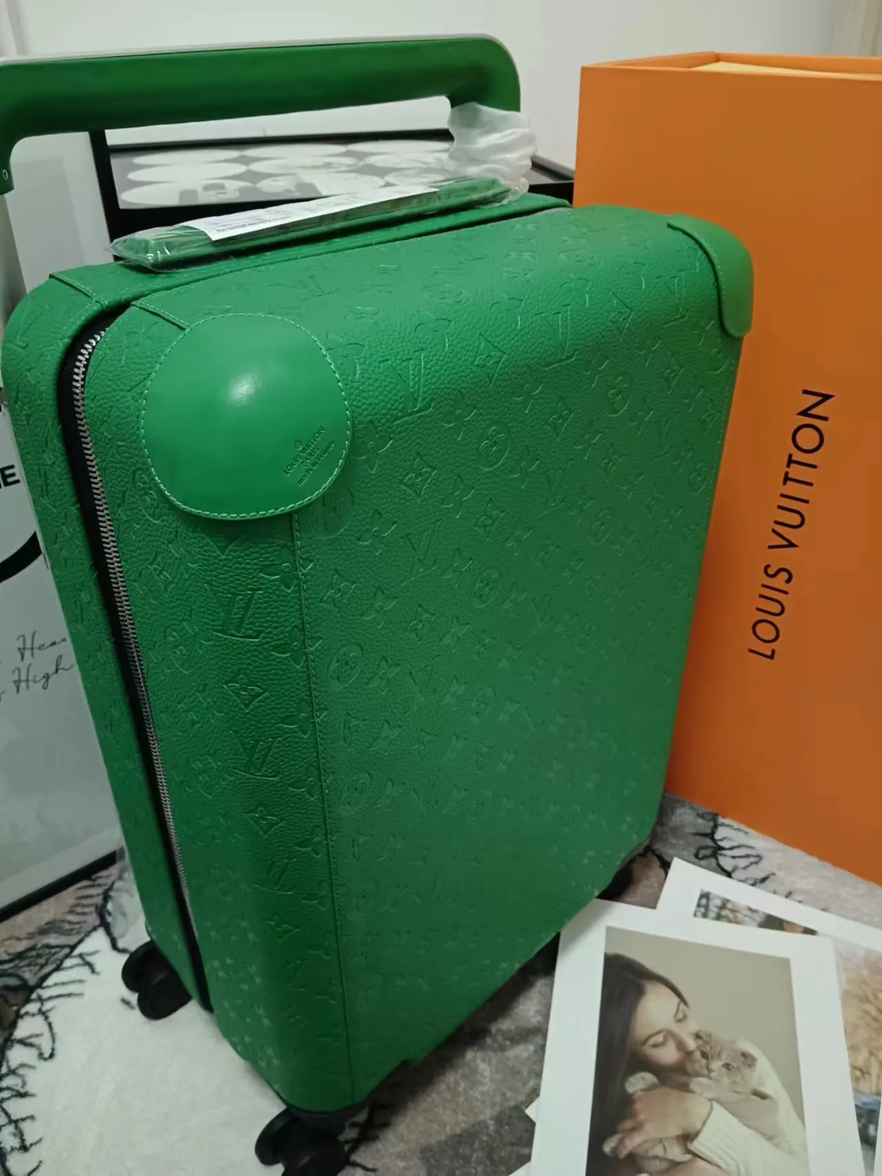 綠色 新色 綠色压花 新色 綠色压花 行李箱 旅行拉杆款 輕便出行款