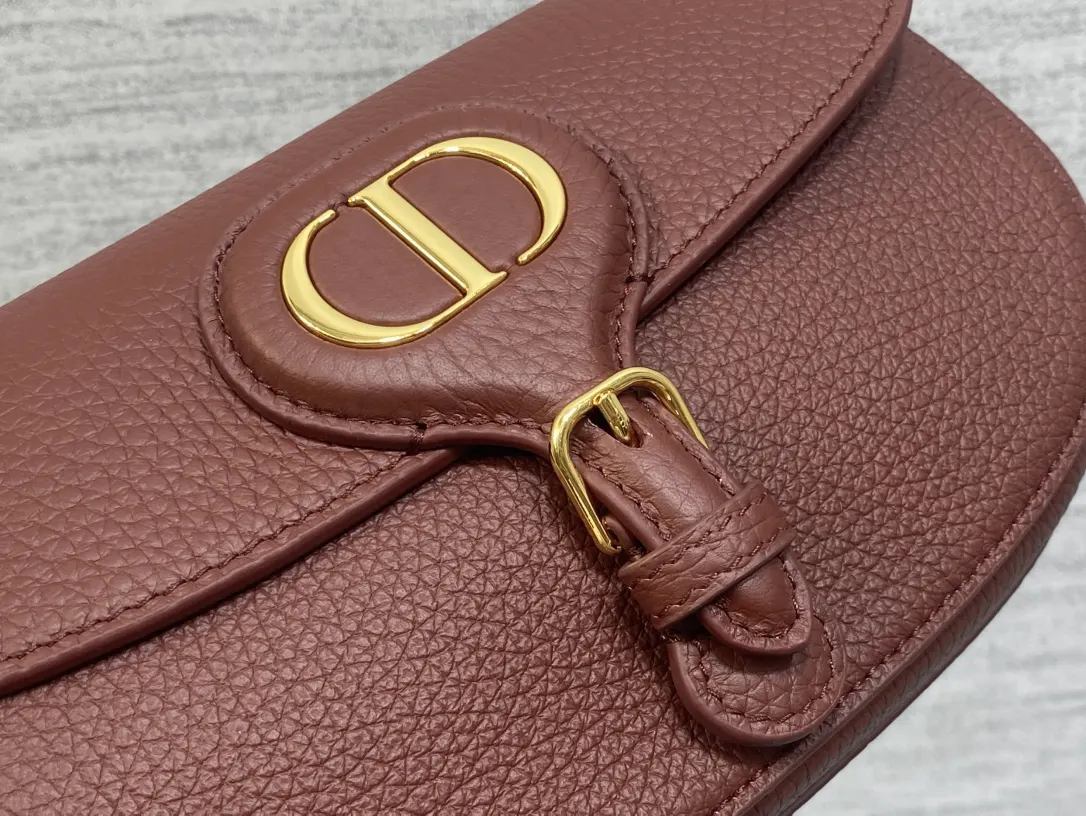 Dior Bobby Leather Handbag Image 4 Dior Bobby Leather Handbag Image 4