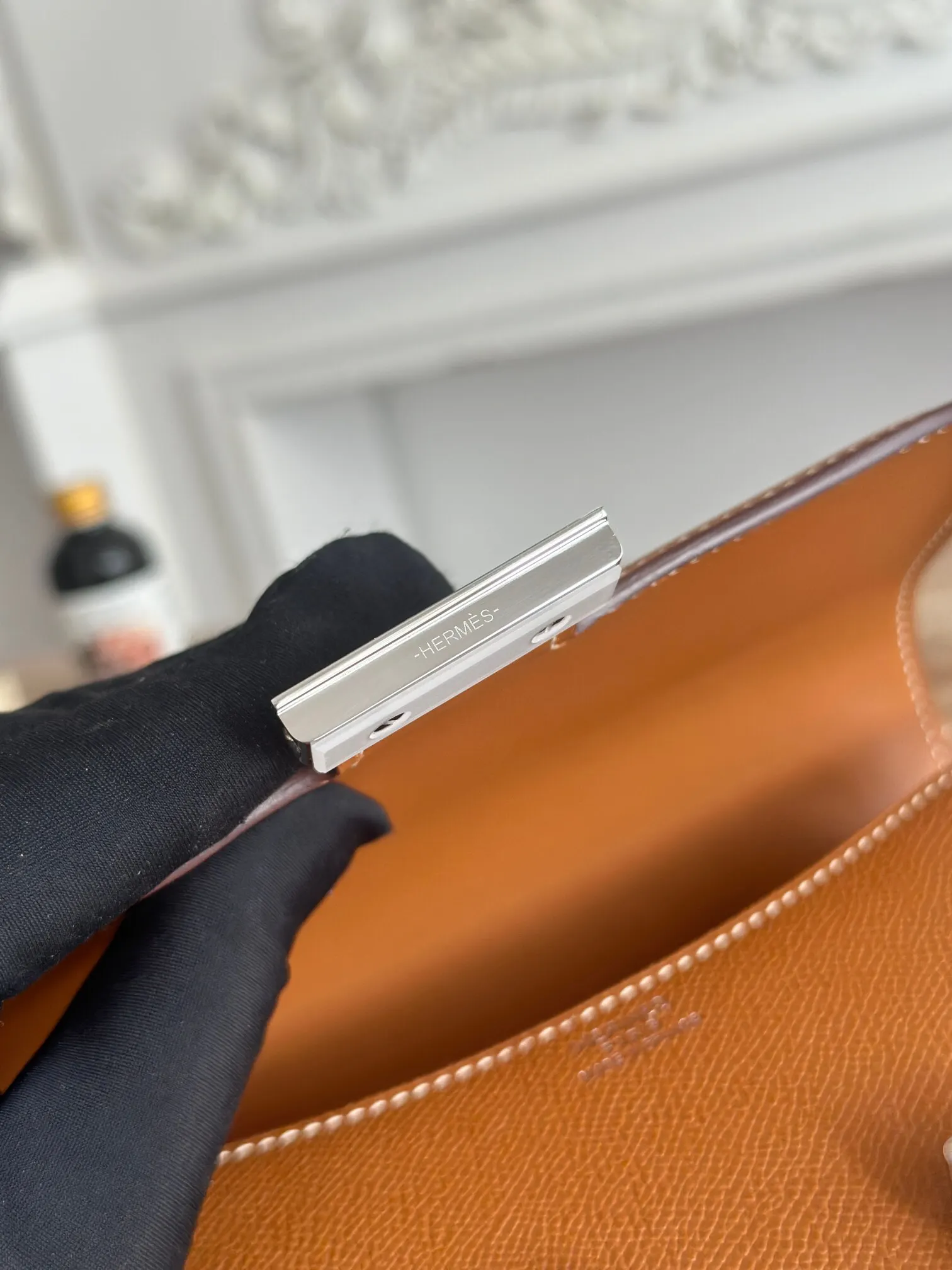 Hermès Constance 金棕 Epsom掌纹牛皮 斜挎包 19cm