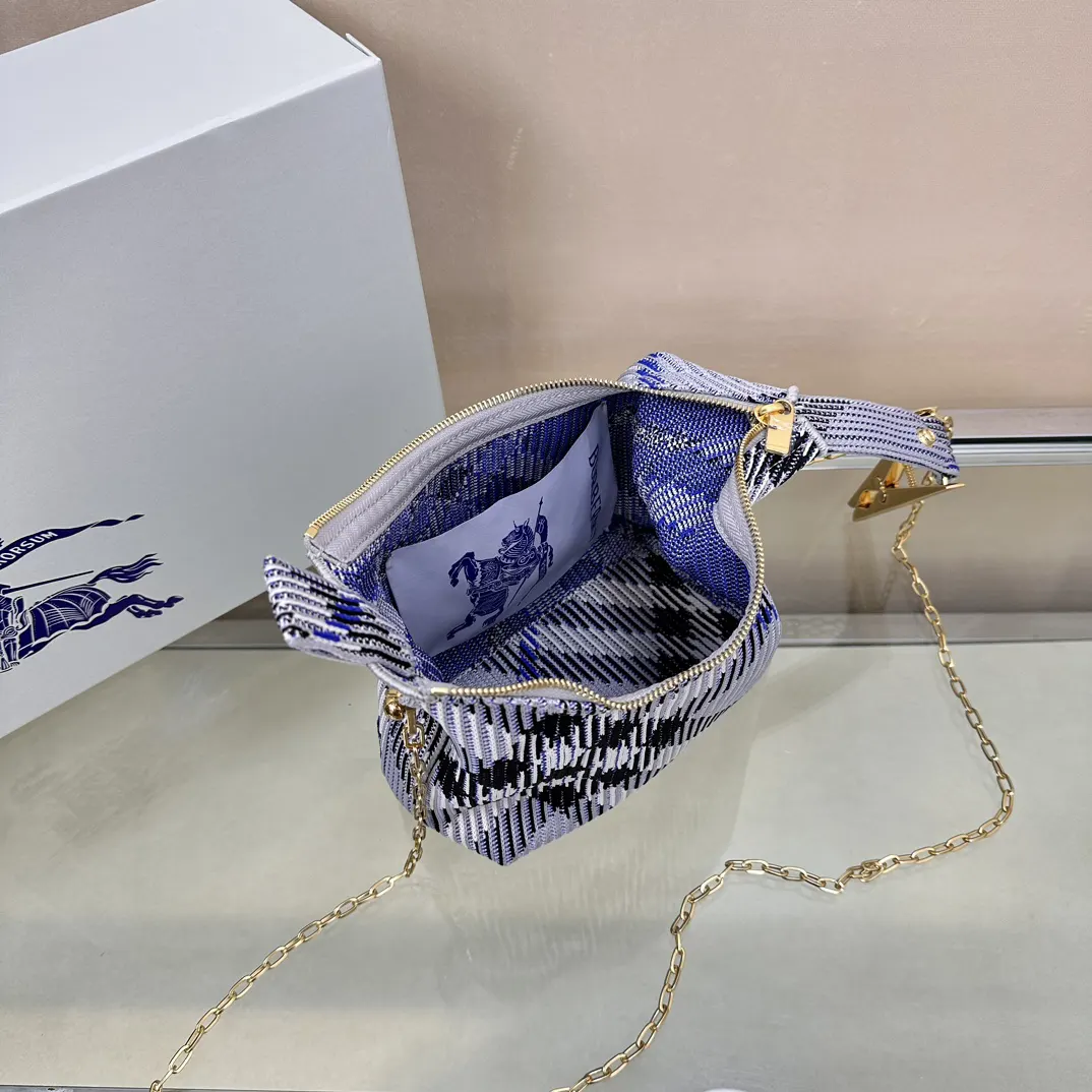 Burberry 雙肩包 实用雙肩款