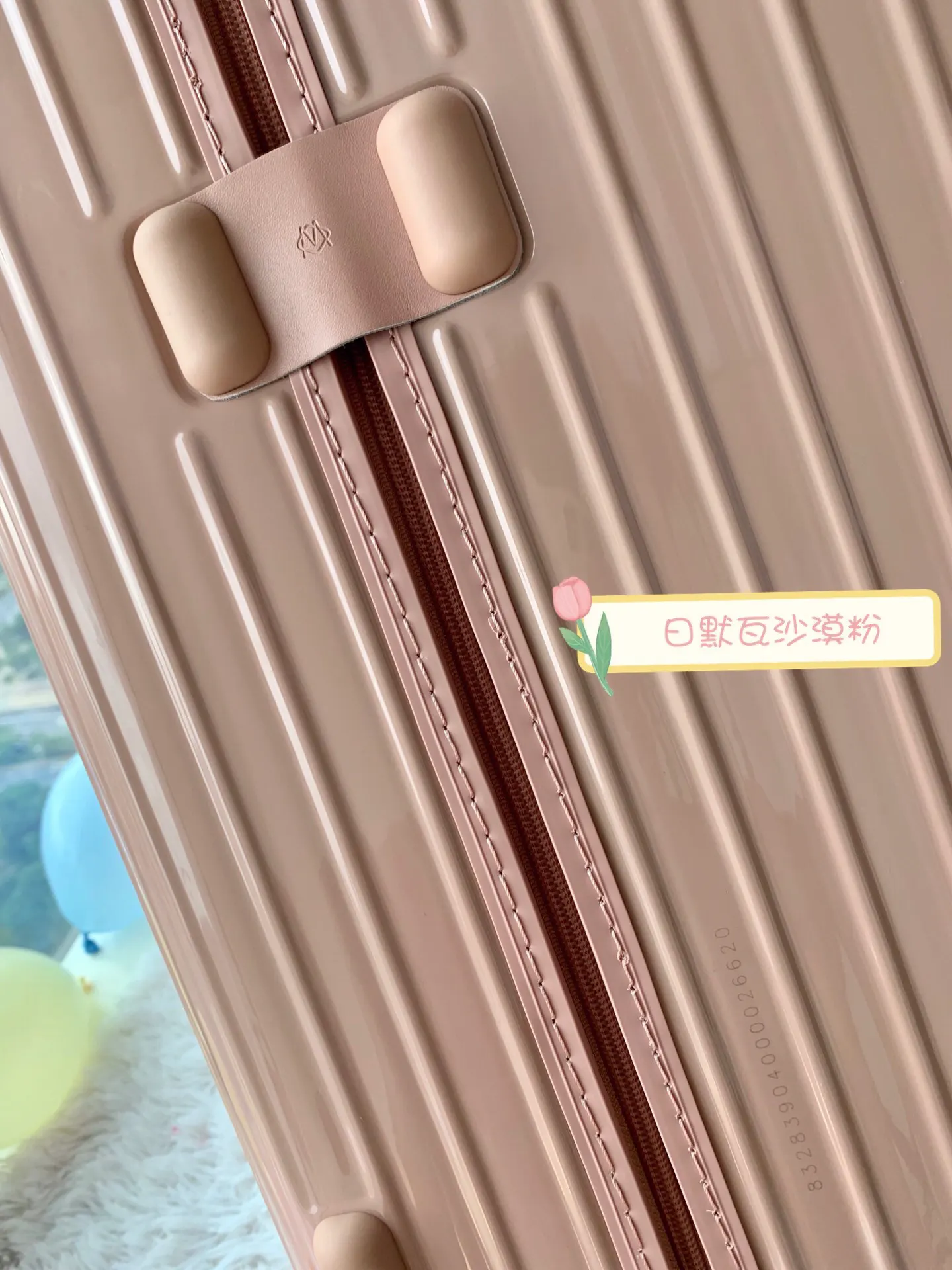 黑色 白色 日默瓦rimowa拉杆箱行李箱登机箱旅行箱方胖子運動 旅行拉杆款 輕便出行款(數字5) 黑色 白色 日默瓦rimowa拉杆箱行李箱登机箱旅行箱方胖子運動 旅行拉杆款 輕便出行款(數字5)
