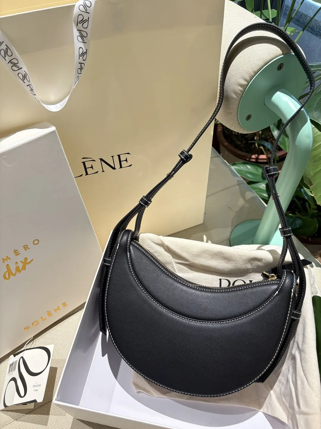 高 POLENE｜波灵恩月亮包 Nu er 斜背包 輕便斜挎款