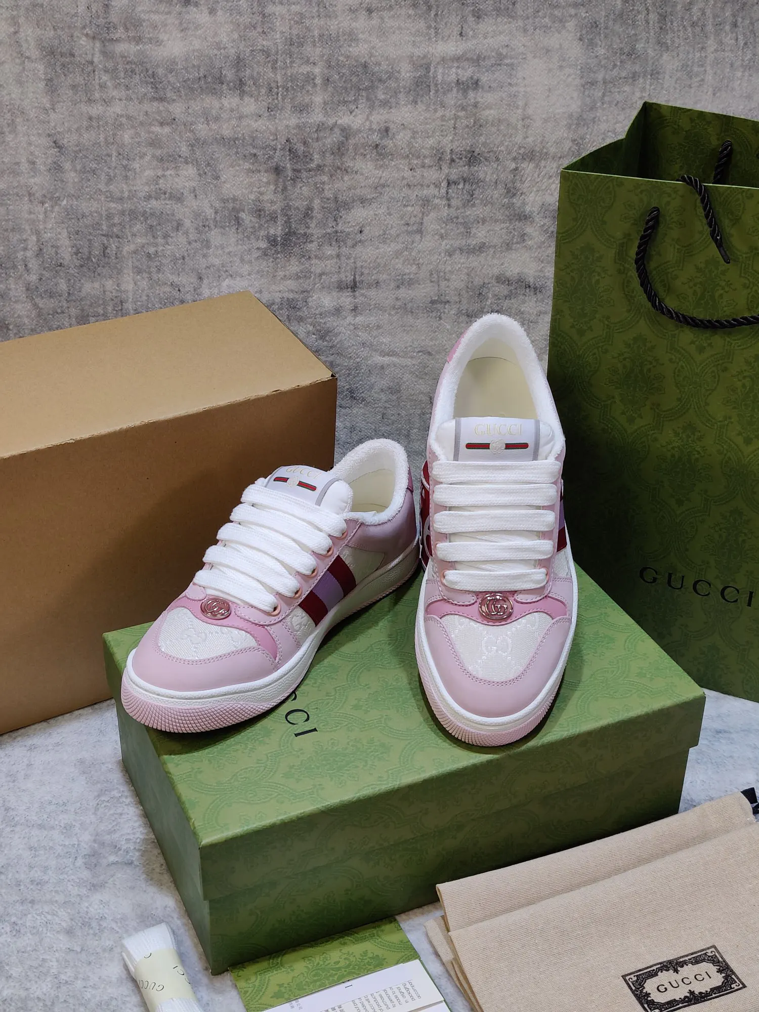 Gucci Logo休閒運動鞋