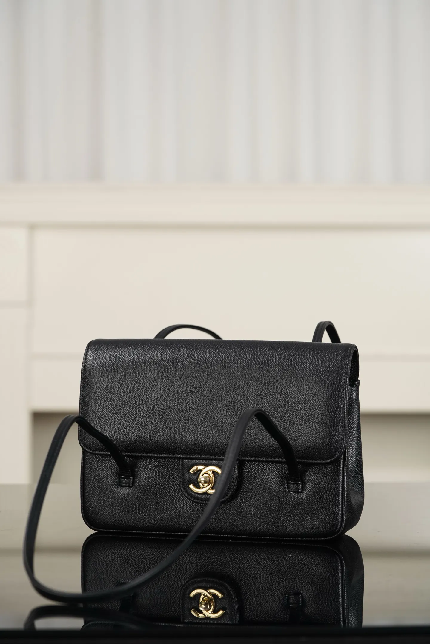 Black Hobo Shoulder Bag Vintage Leather