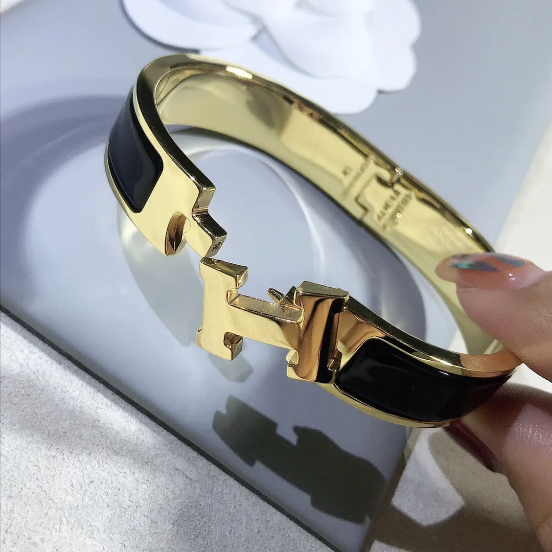 Hermès 全部是法国工艺的 首饰 精致配饰 手链/手镯